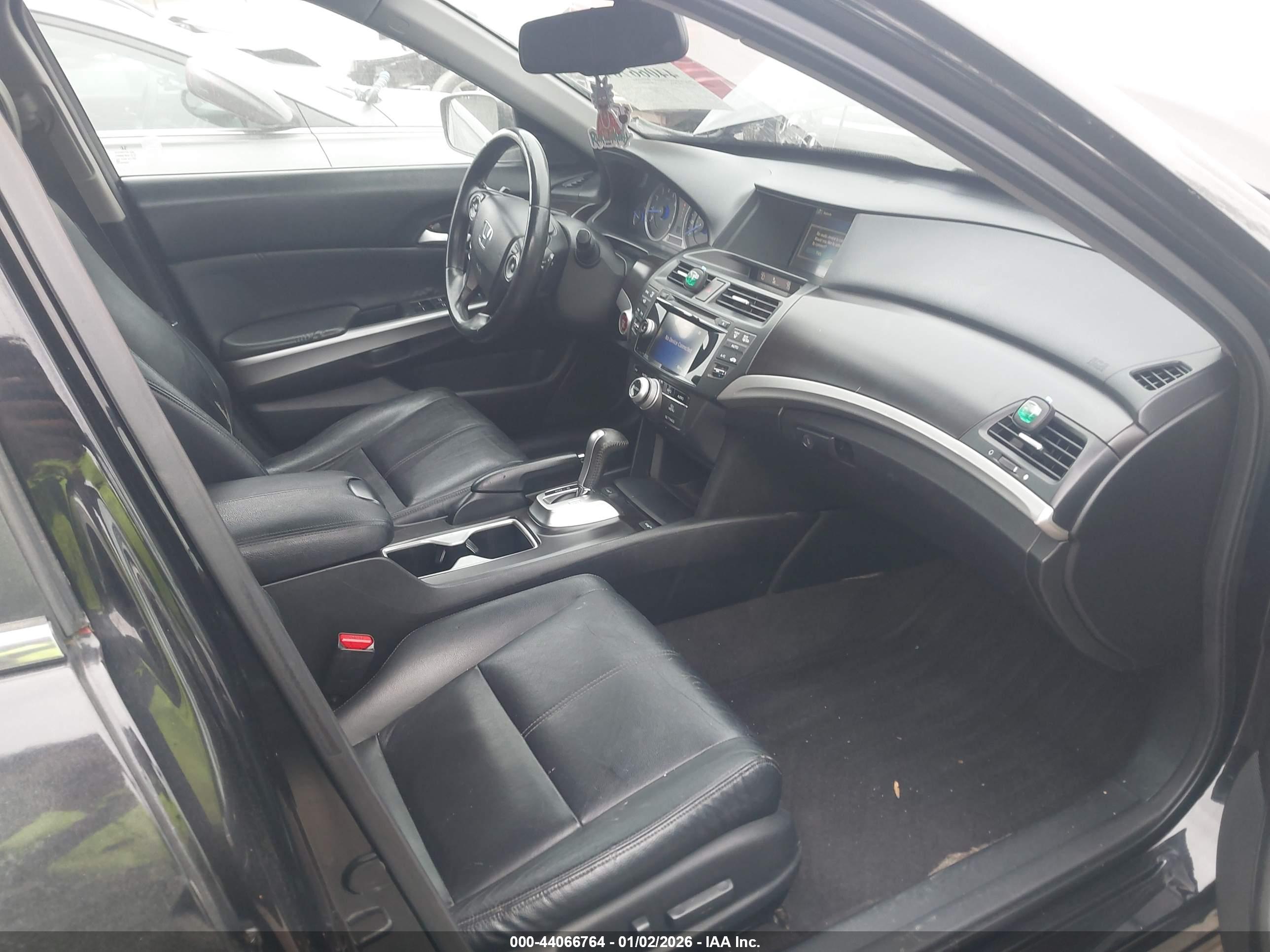HONDA CROSSTOUR image 5