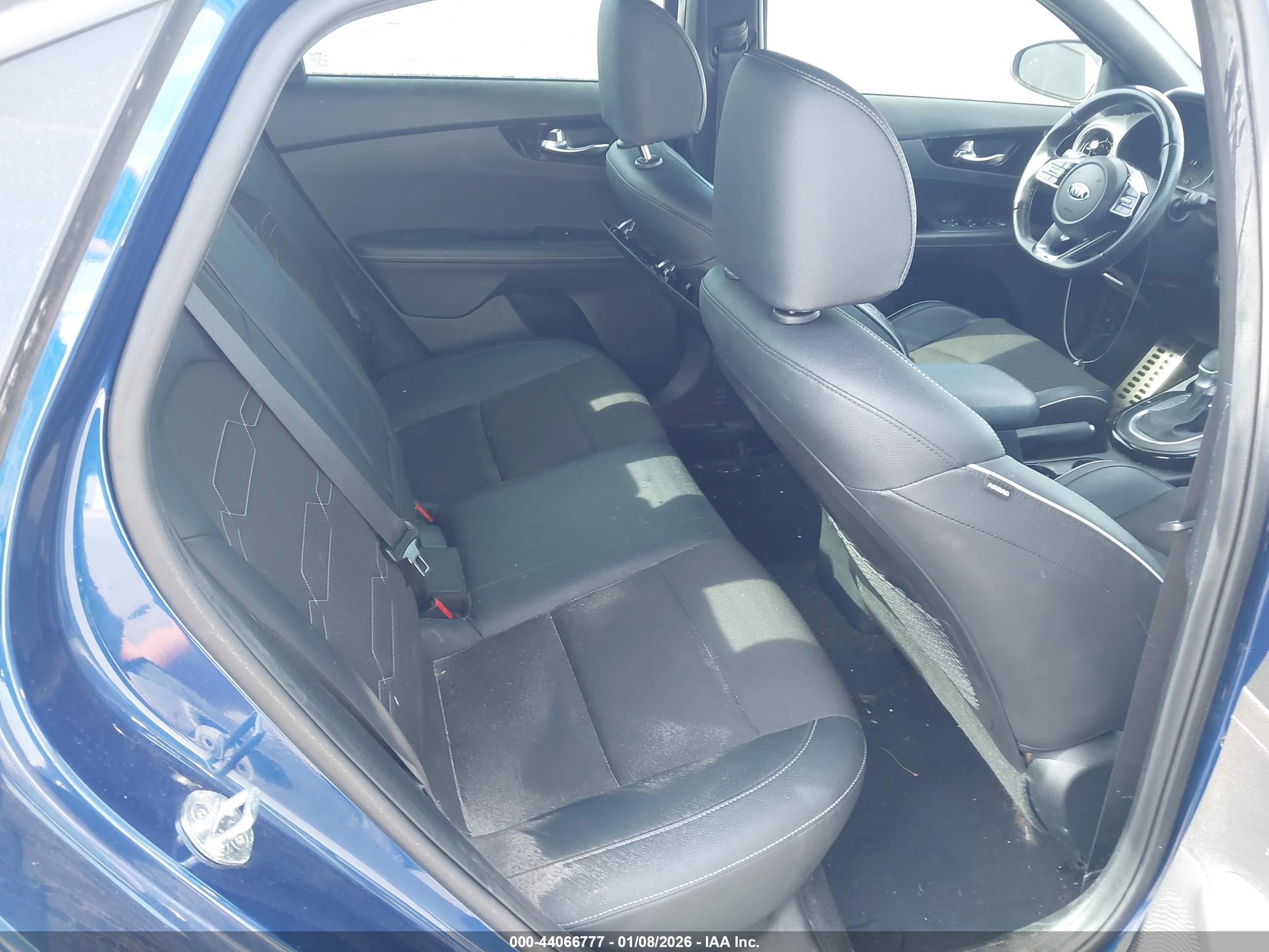 KIA FORTE image 8