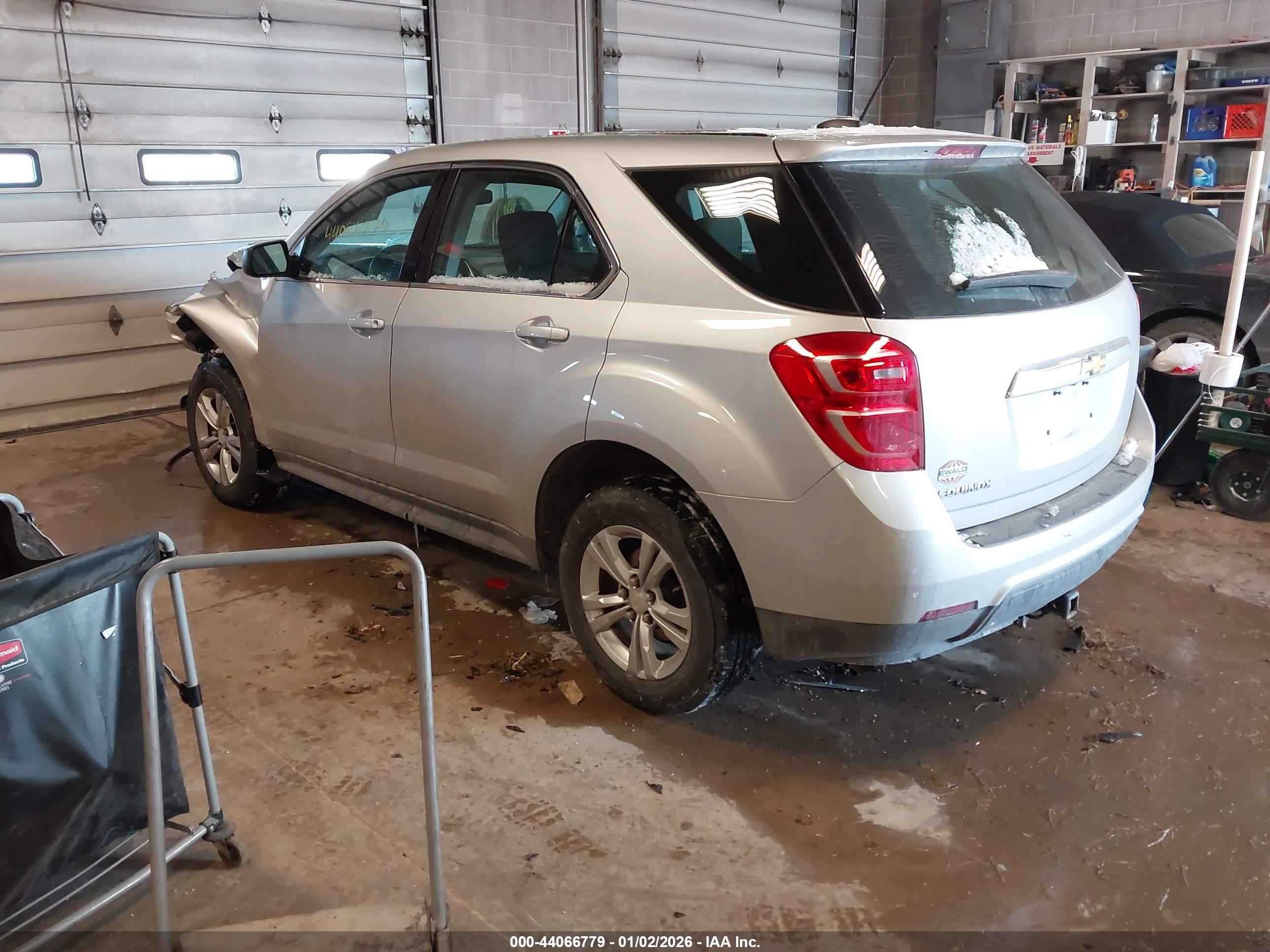 CHEVROLET EQUINOX image 3