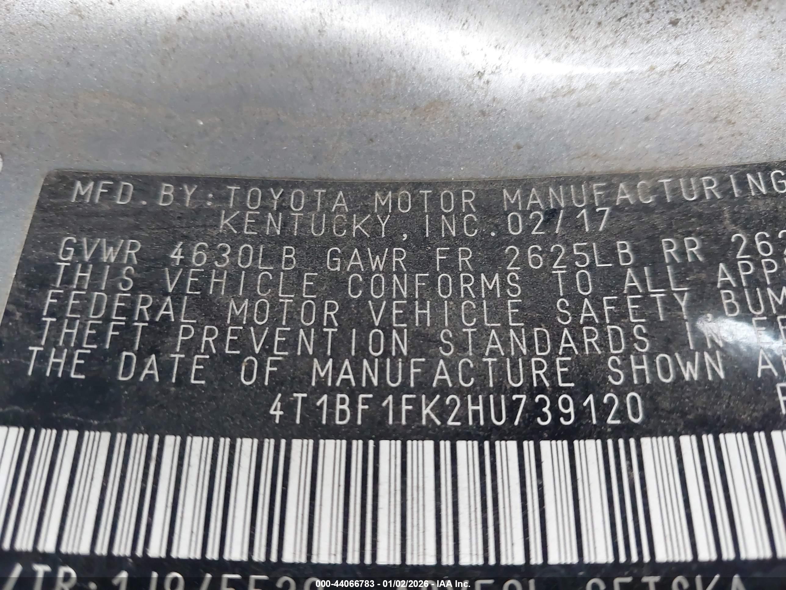 TOYOTA CAMRY image 9