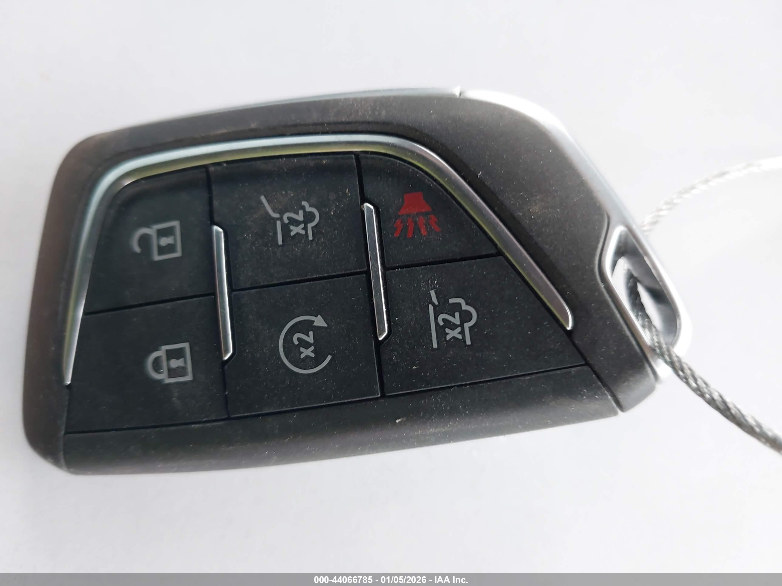 CADILLAC ESCALADE image 11