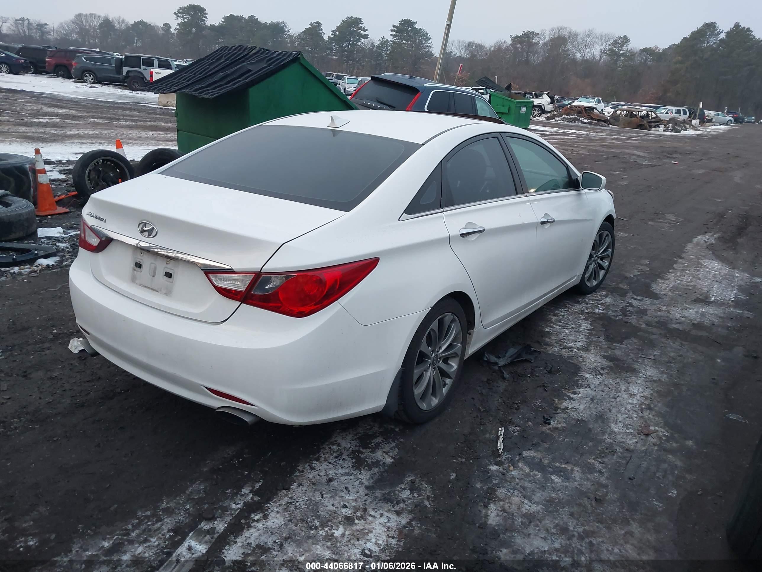 HYUNDAI SONATA image 4