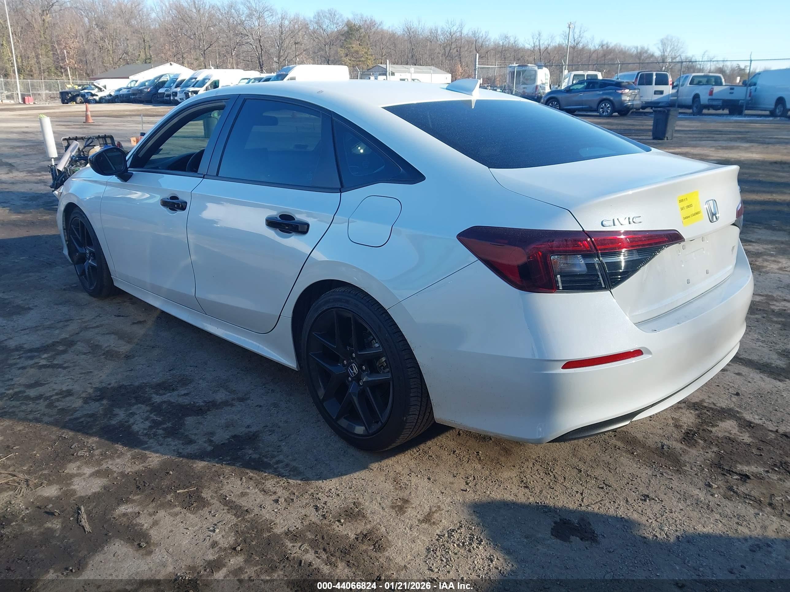 HONDA CIVIC image 3
