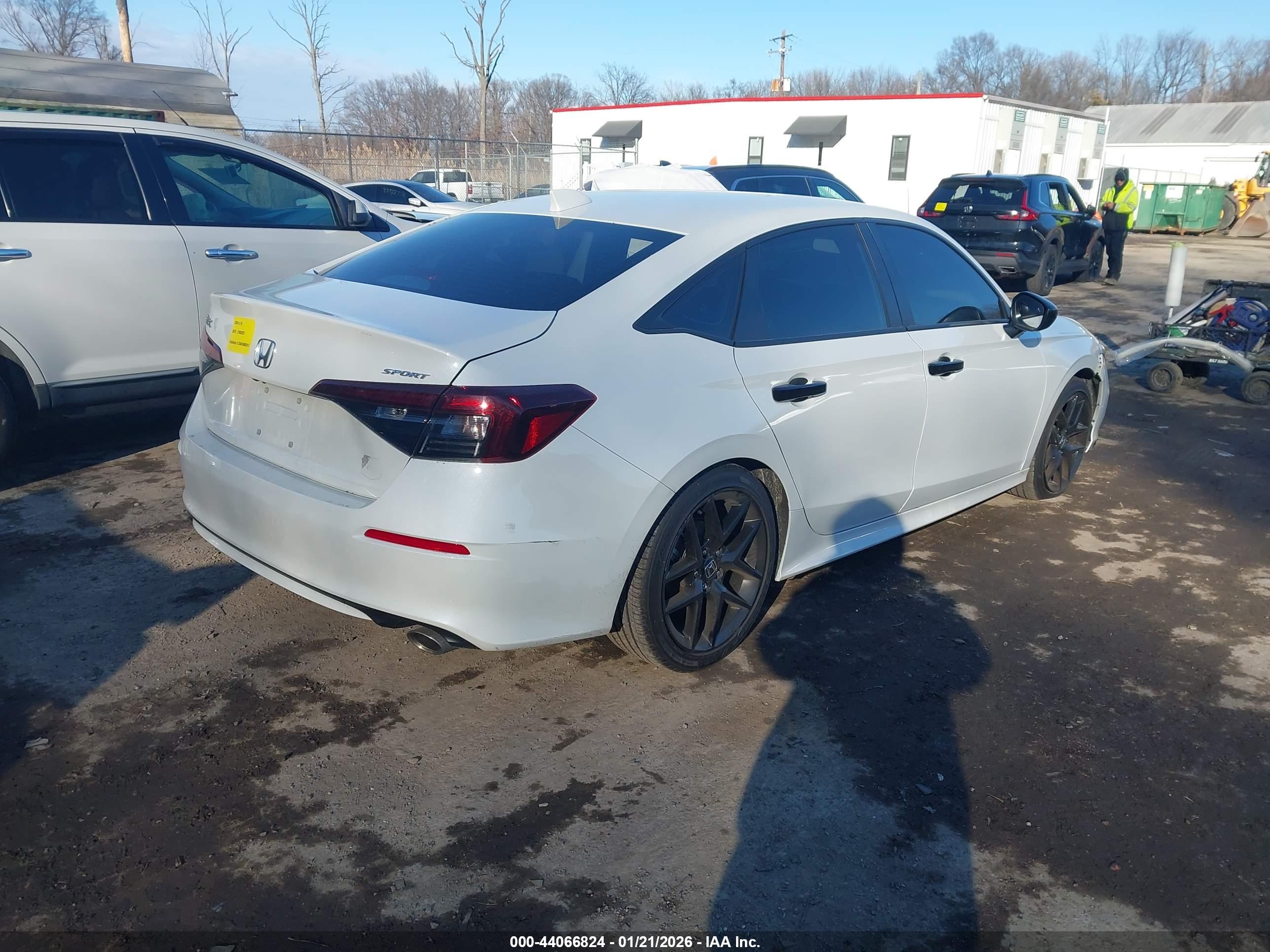HONDA CIVIC image 4