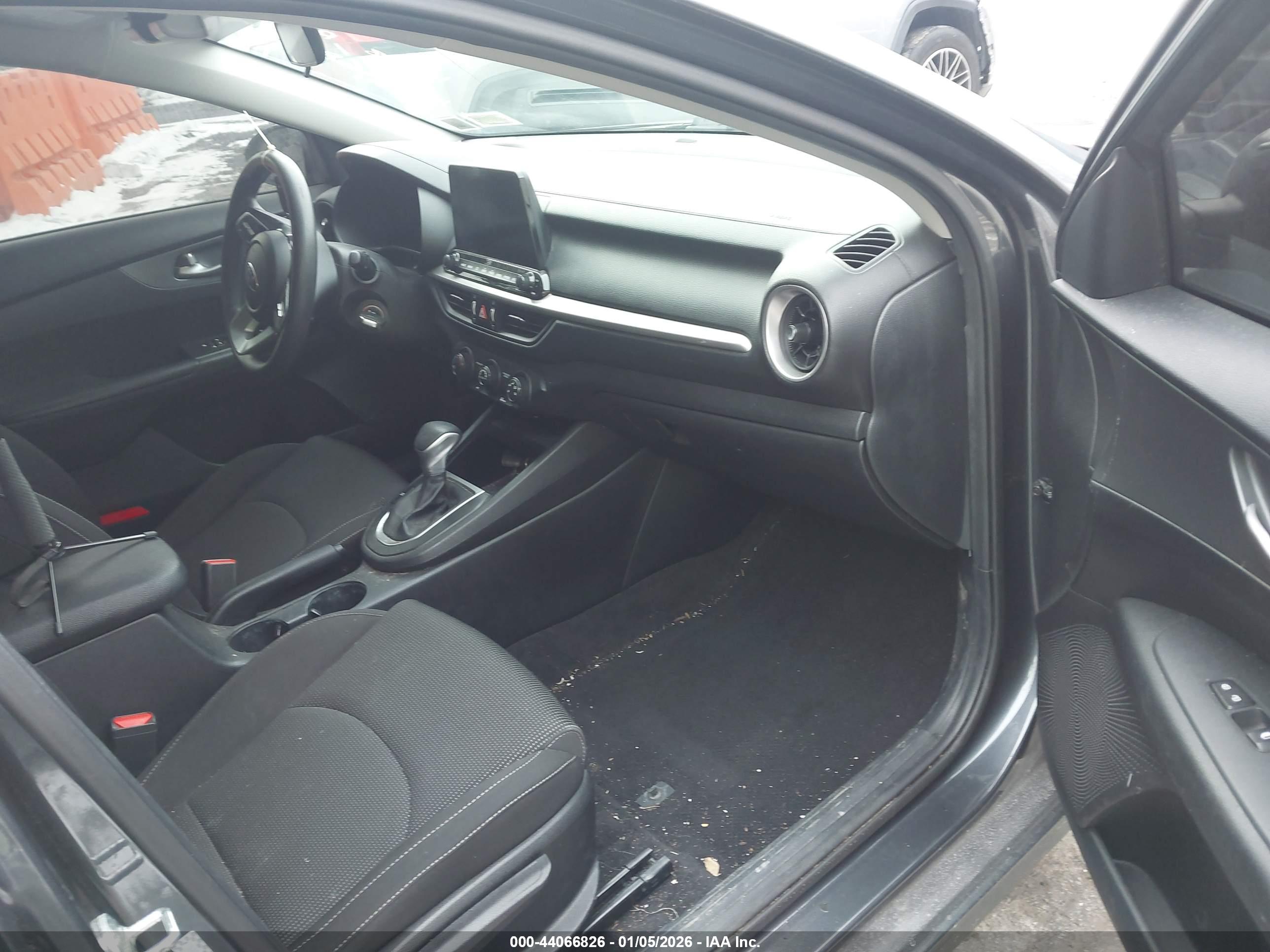 KIA FORTE image 5