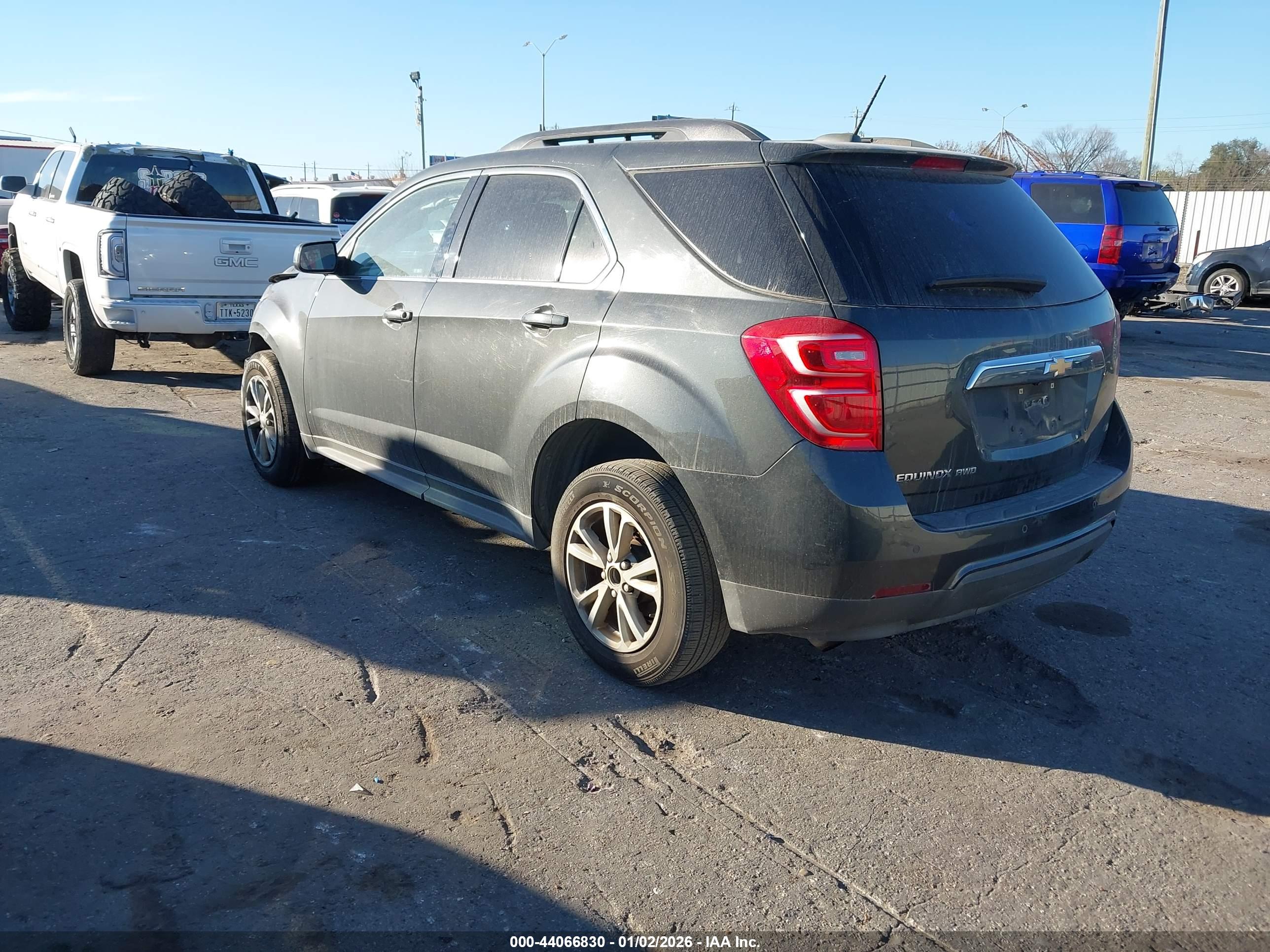 CHEVROLET EQUINOX image 3