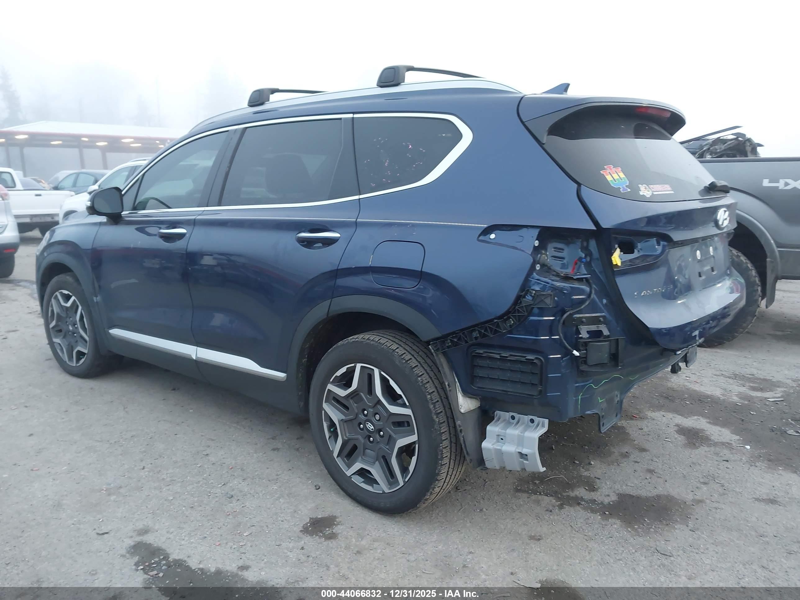 HYUNDAI SANTA image 3