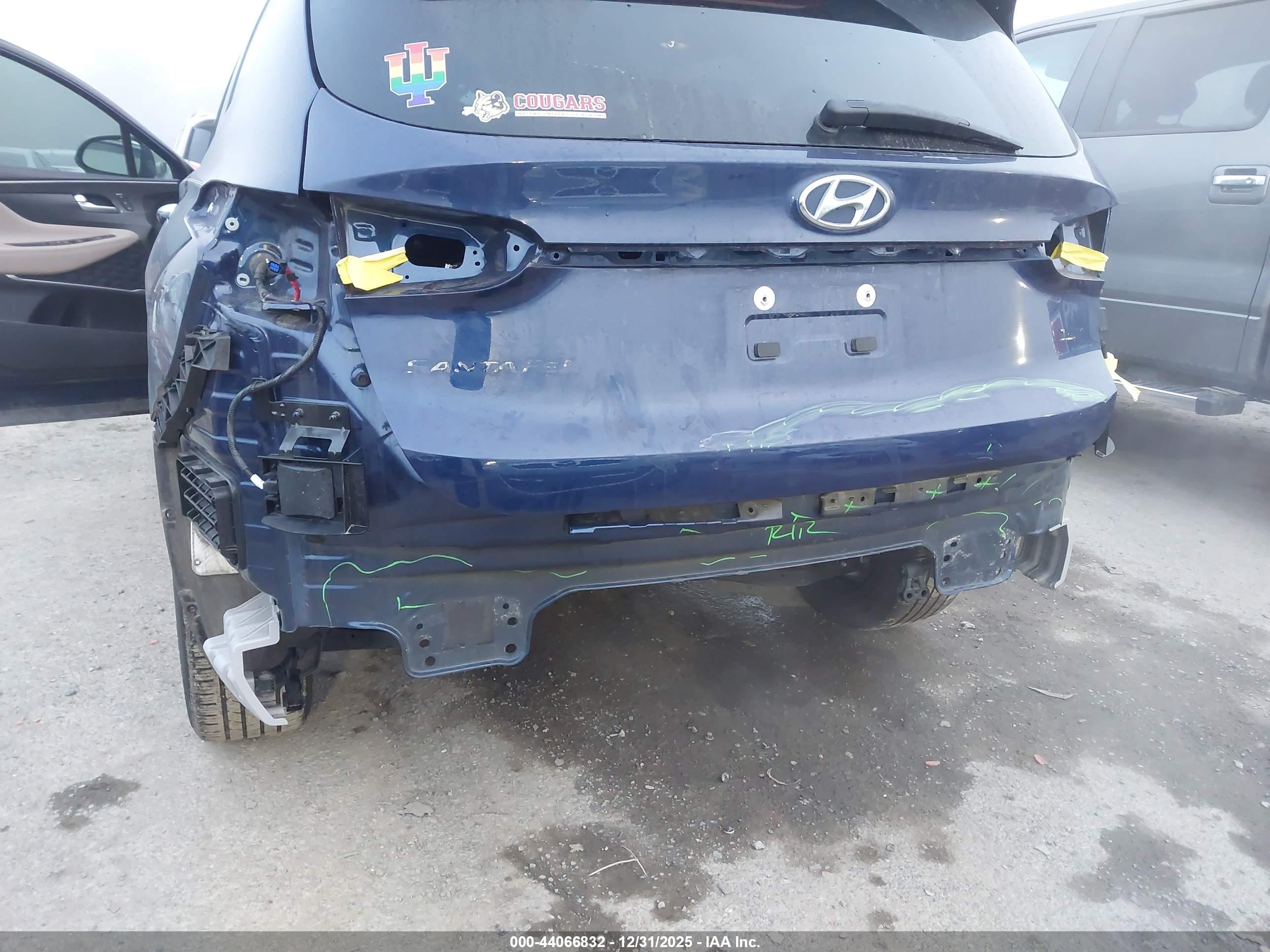 HYUNDAI SANTA image 6