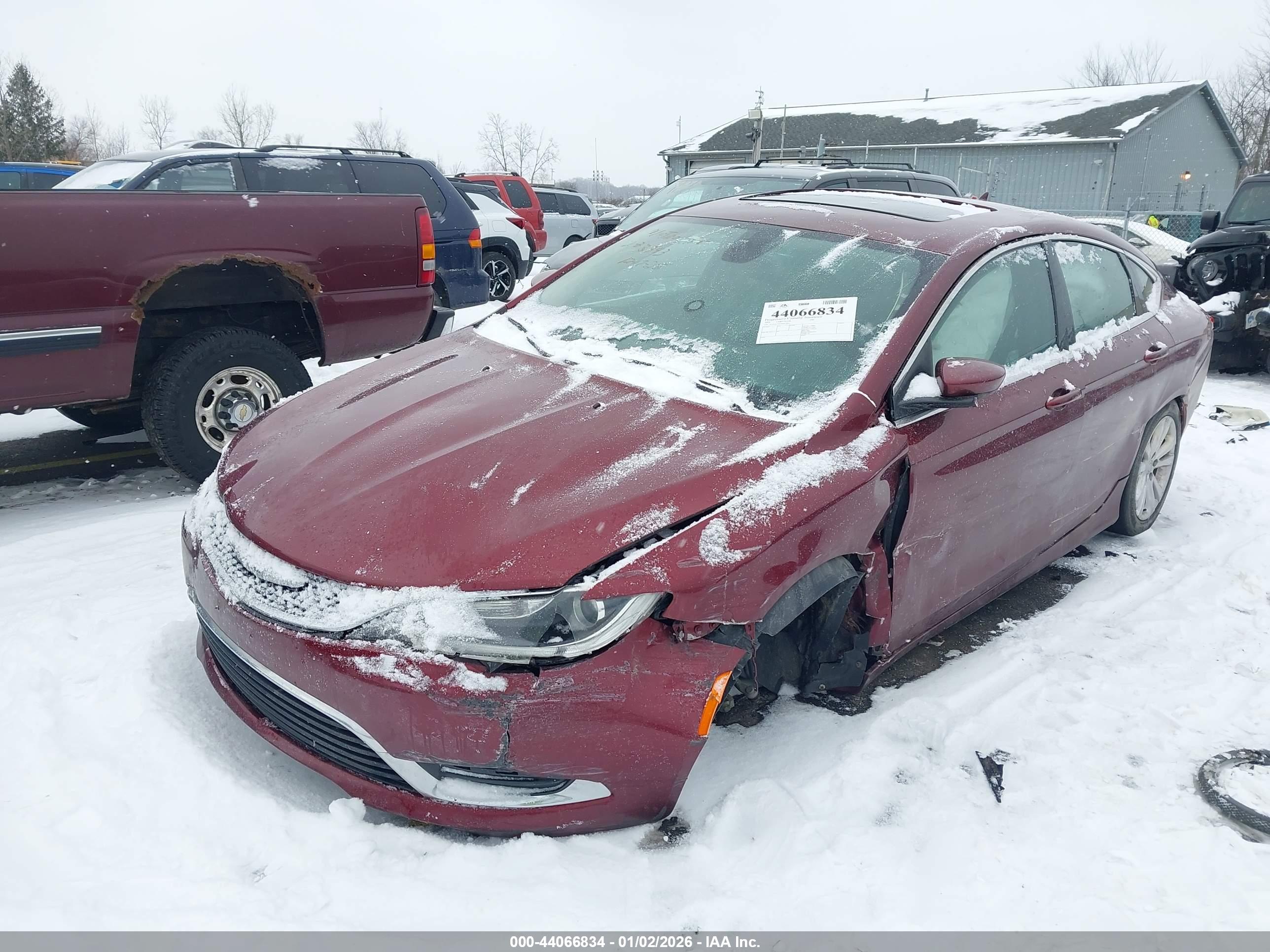 CHRYSLER 200 image 2