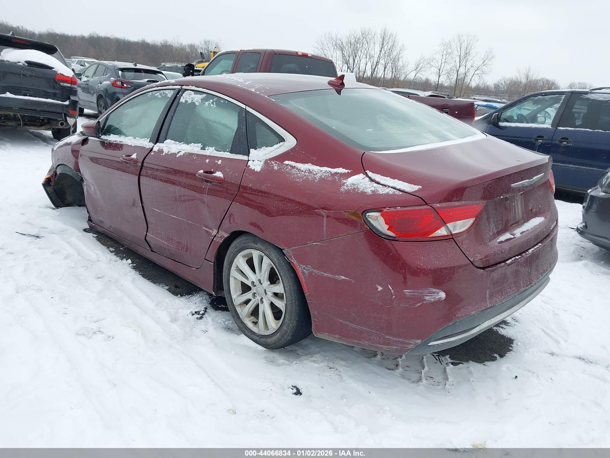 CHRYSLER 200 image 3