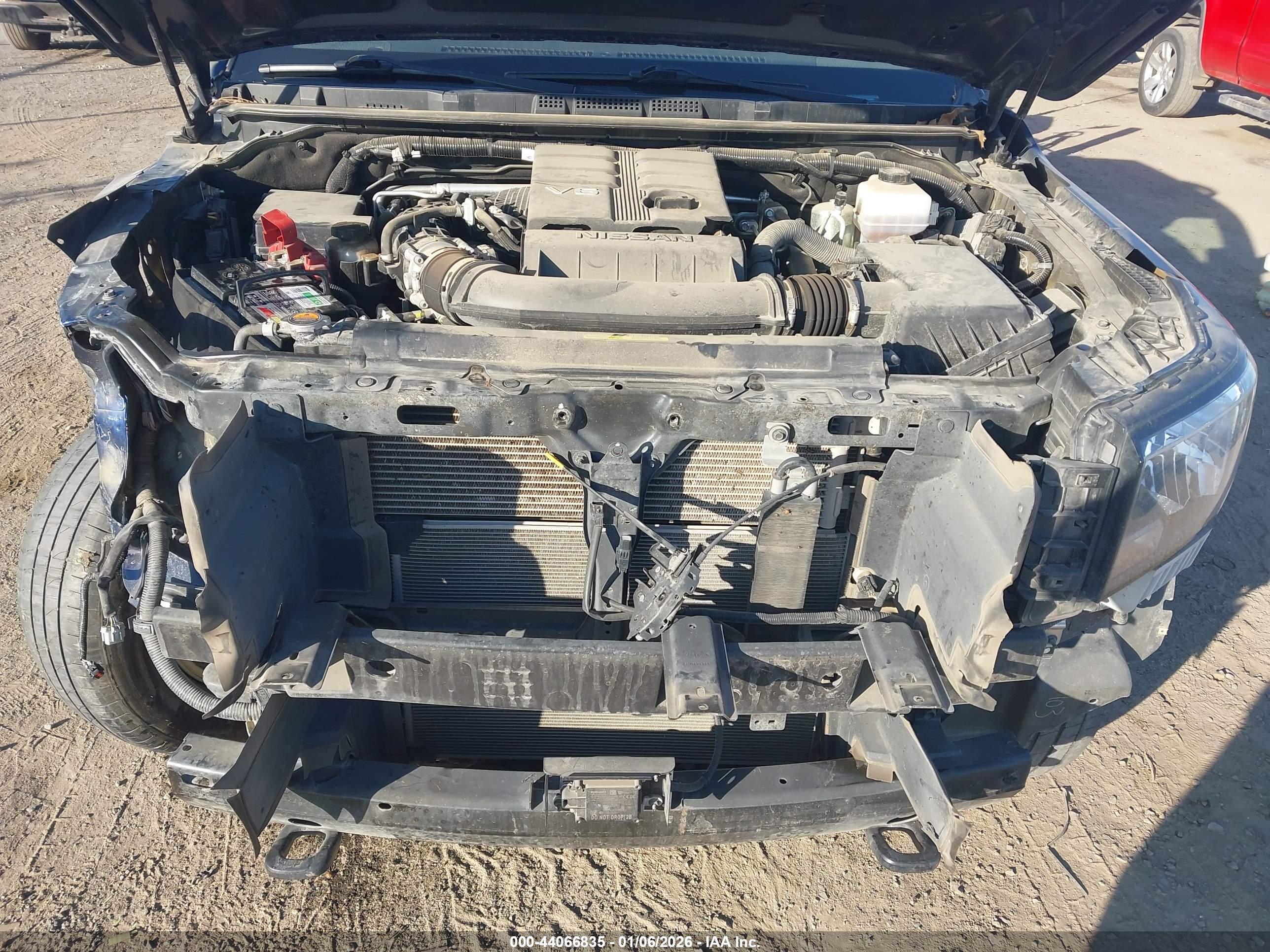 NISSAN FRONTIER image 10