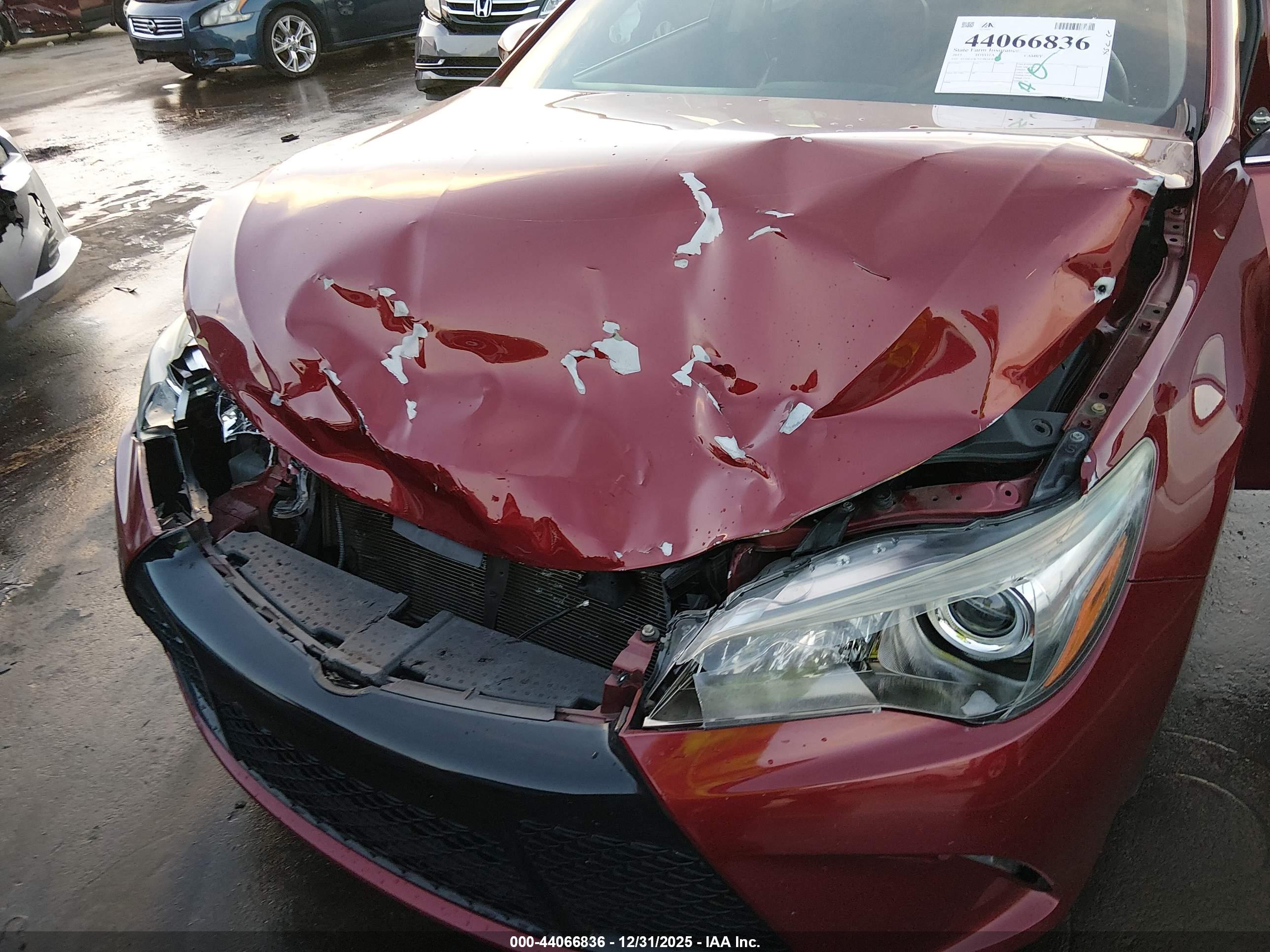 TOYOTA CAMRY image 6