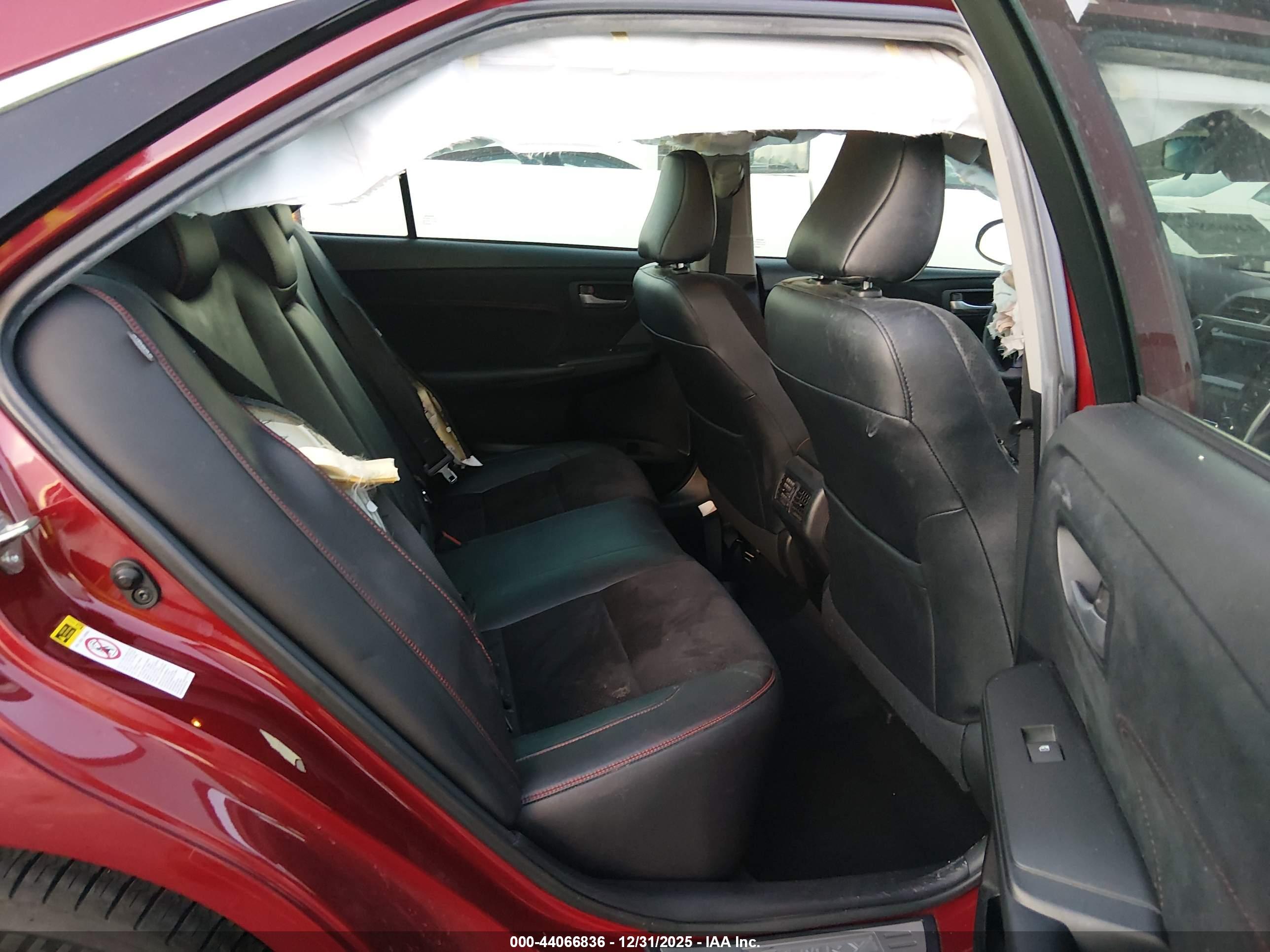 TOYOTA CAMRY image 8