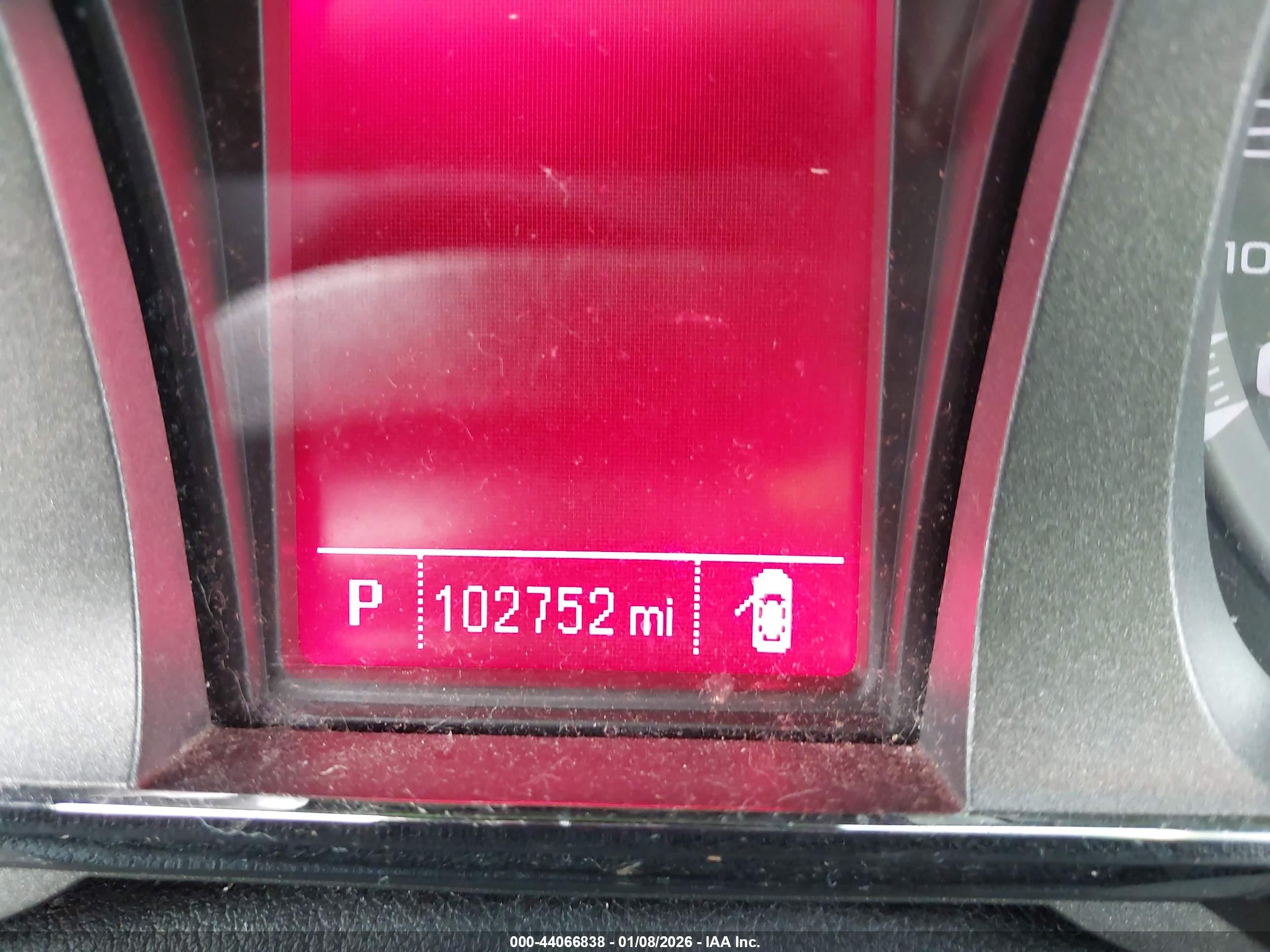 GMC TERRAIN image 7
