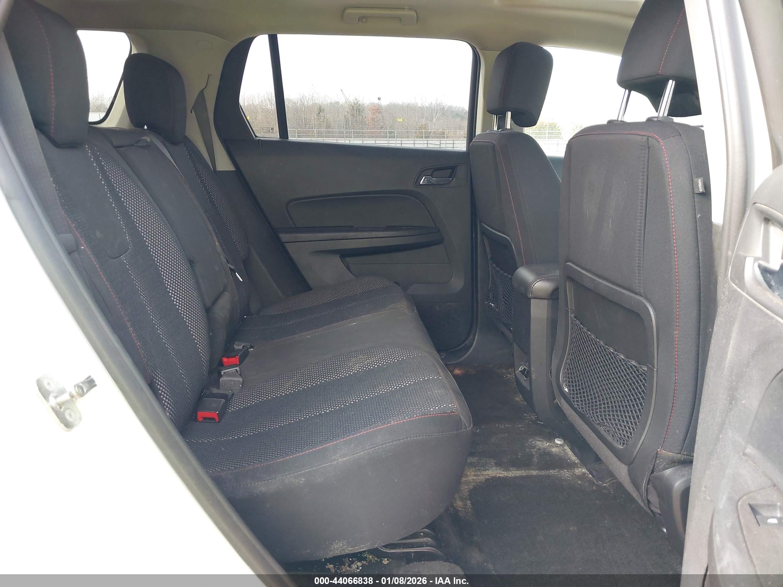 GMC TERRAIN image 8