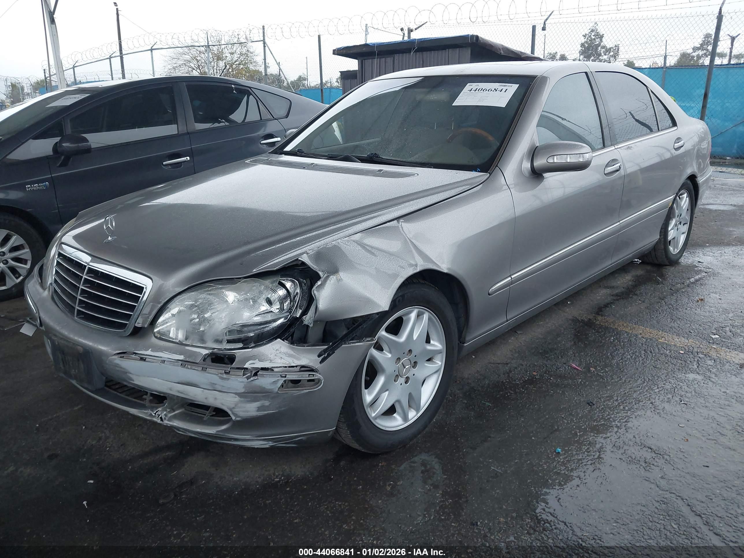 MERCEDES-BENZ S image 2