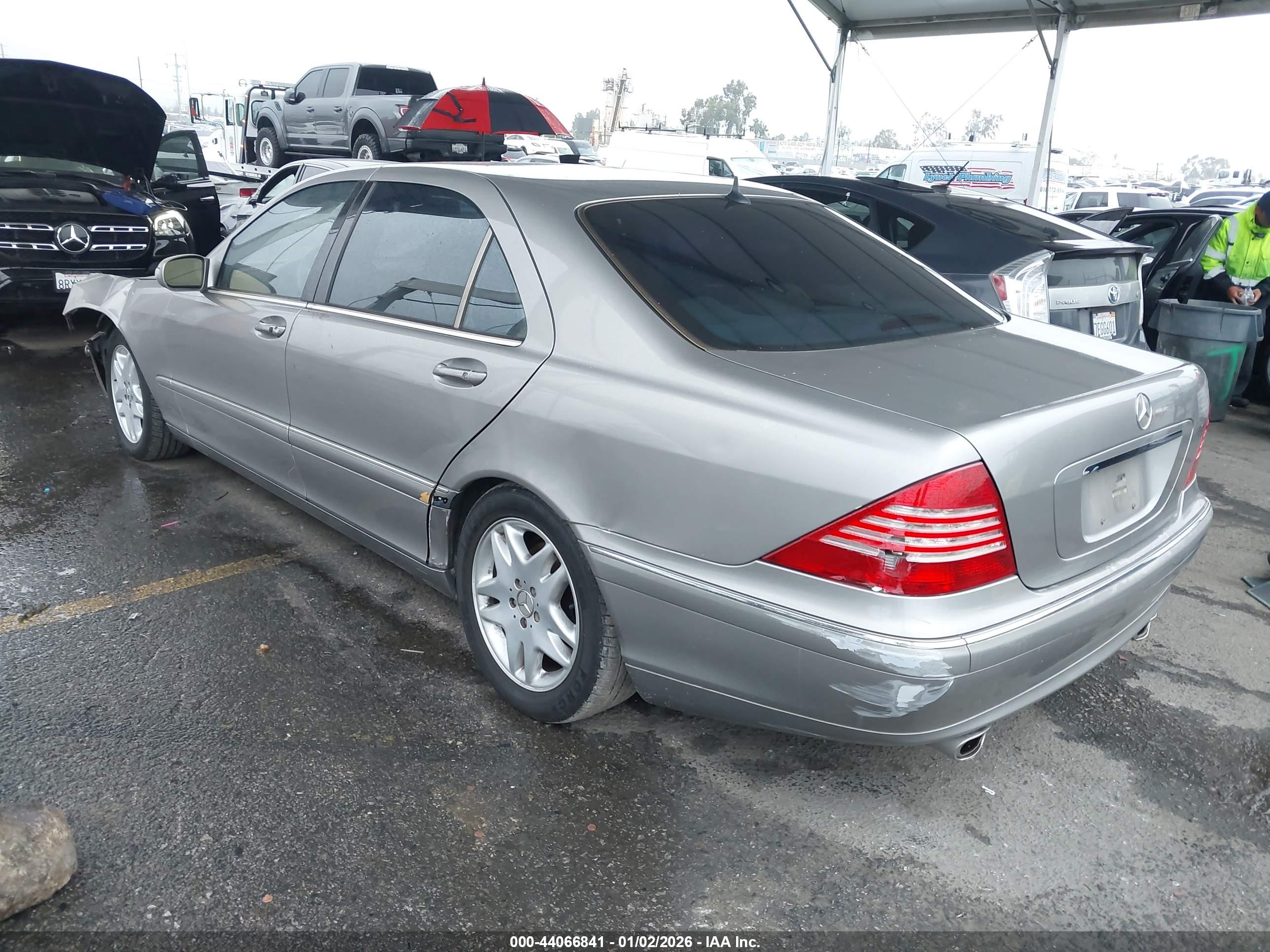 MERCEDES-BENZ S image 3