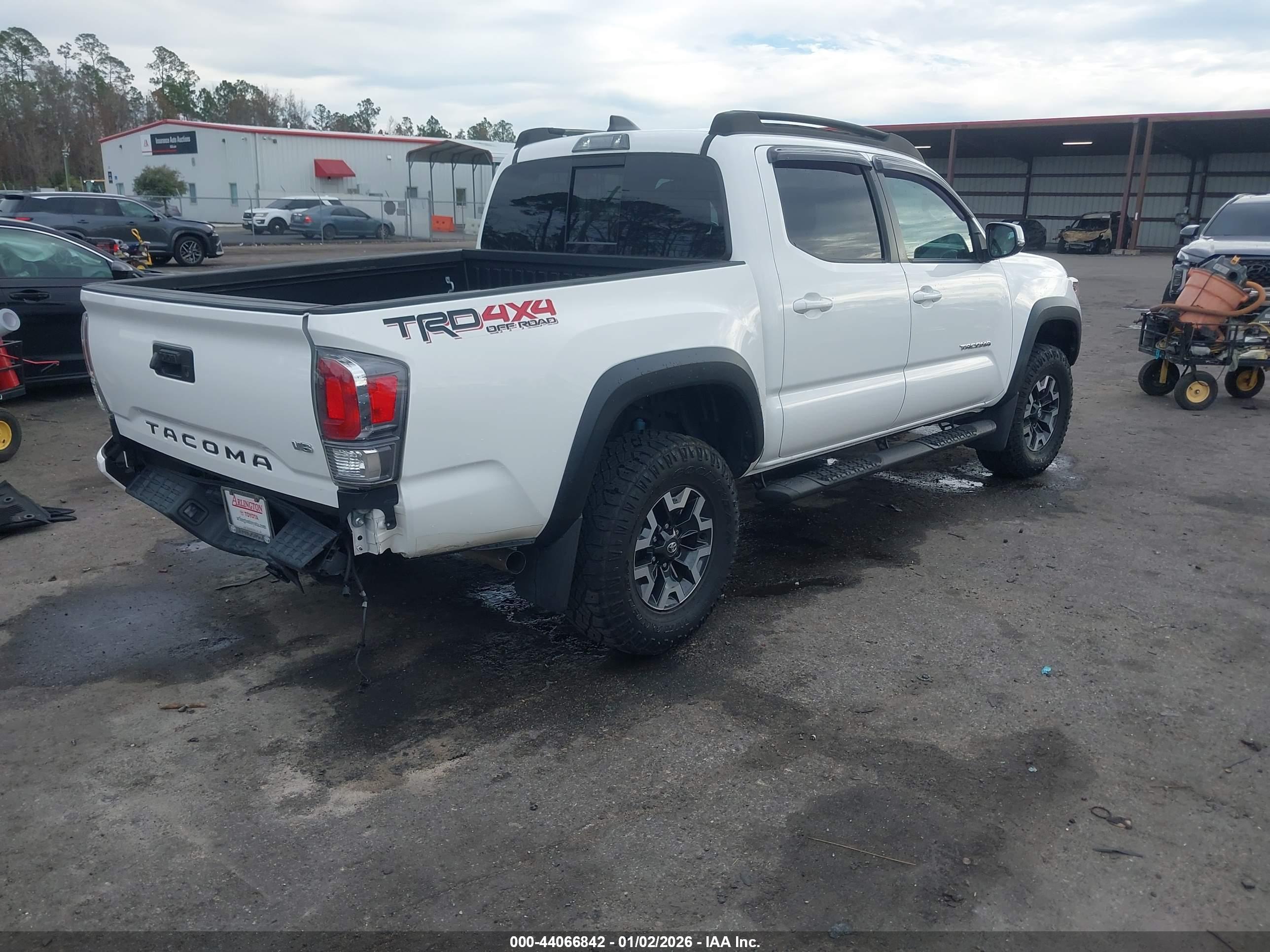 TOYOTA TACOMA image 4