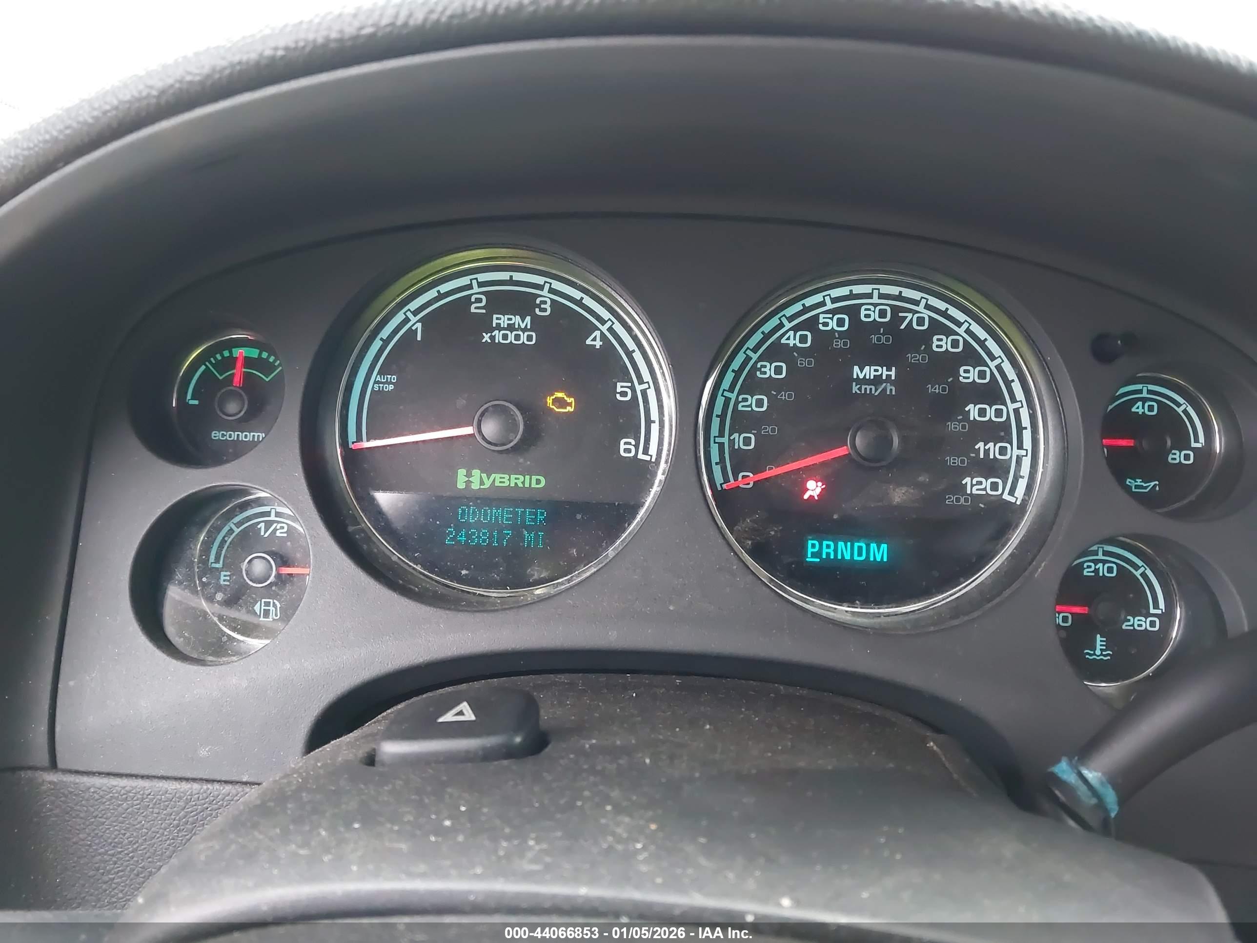CHEVROLET TAHOE image 7