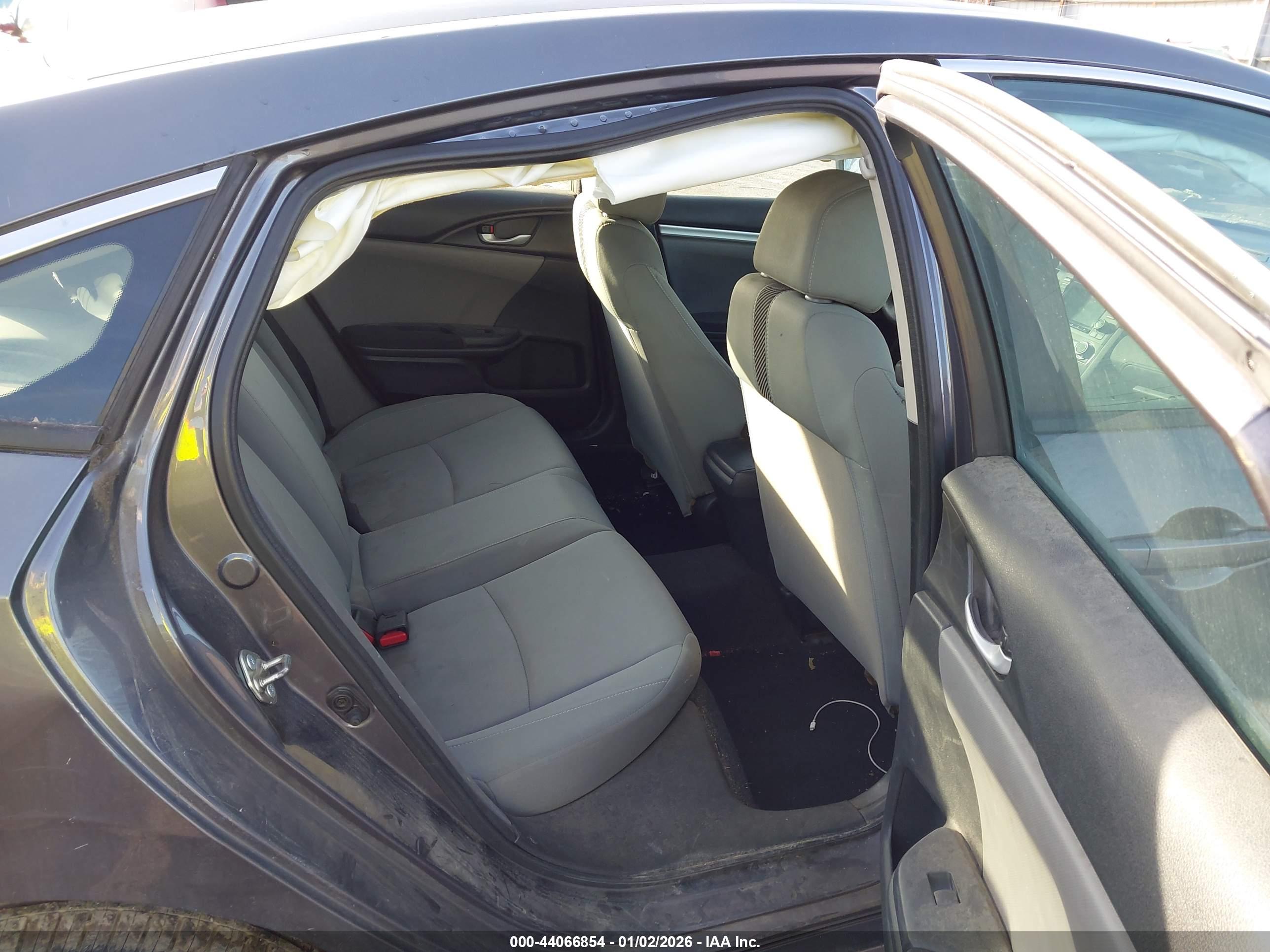 HONDA CIVIC image 8
