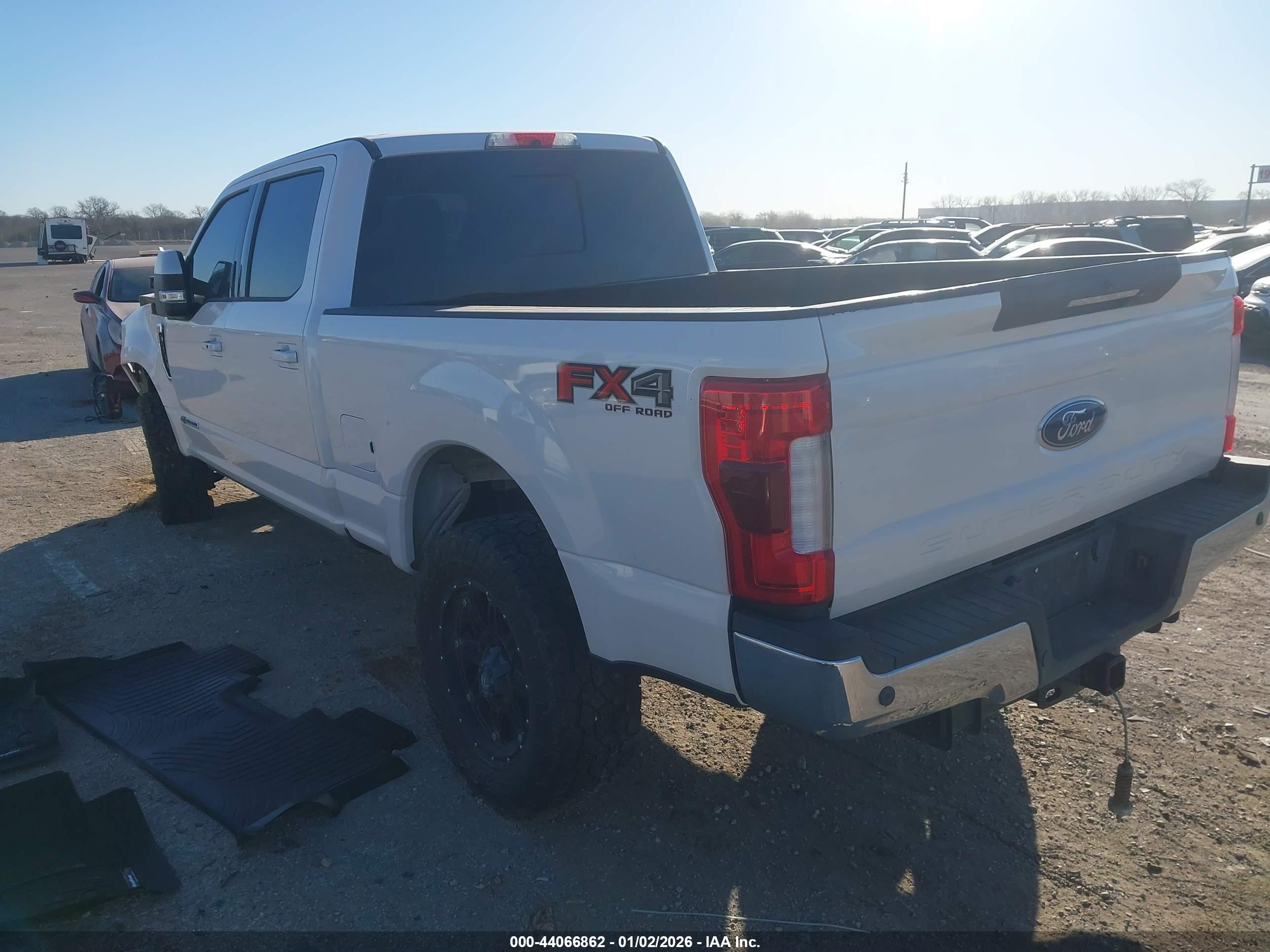 FORD F-250 image 3