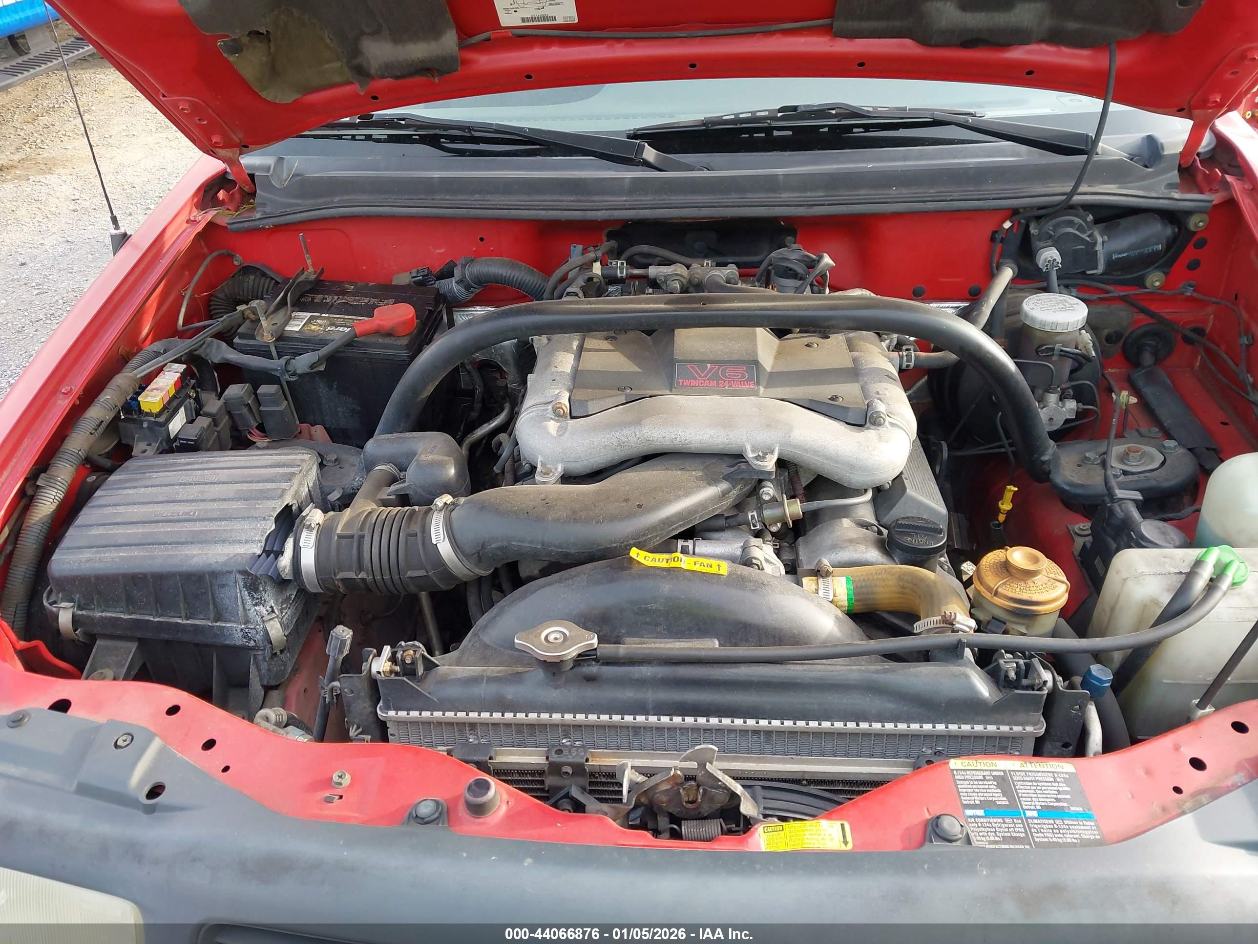 CHEVROLET TRACKER image 10