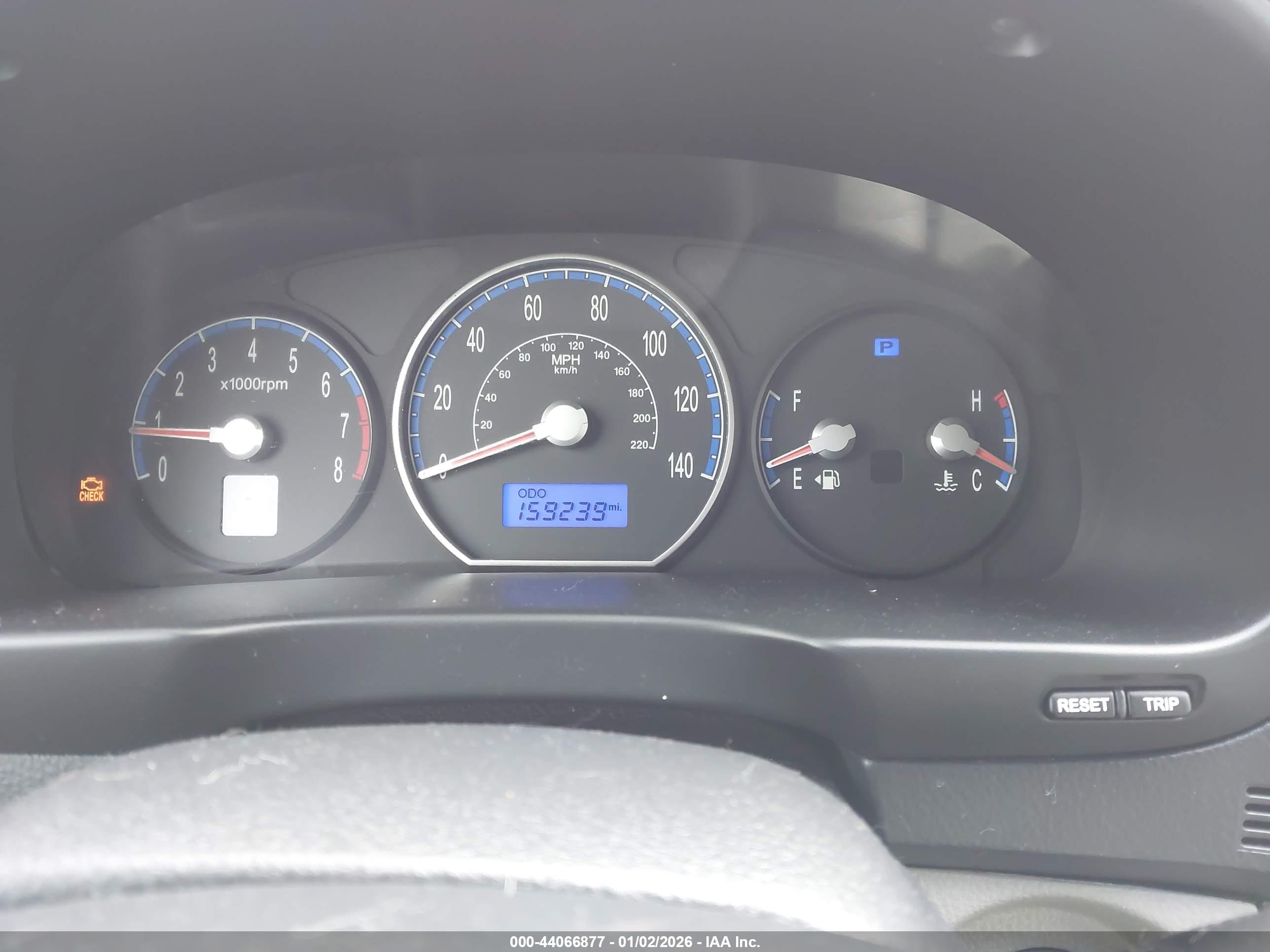 HYUNDAI SANTA image 7