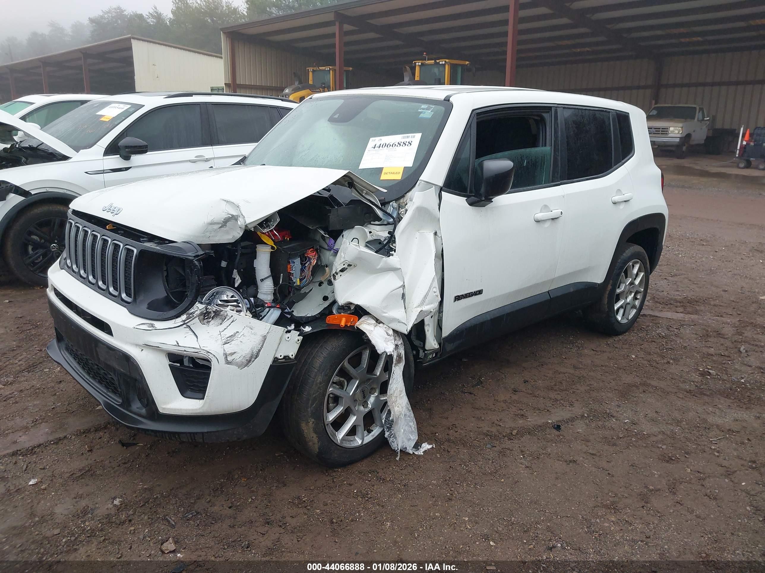 JEEP RENEGADE image 2