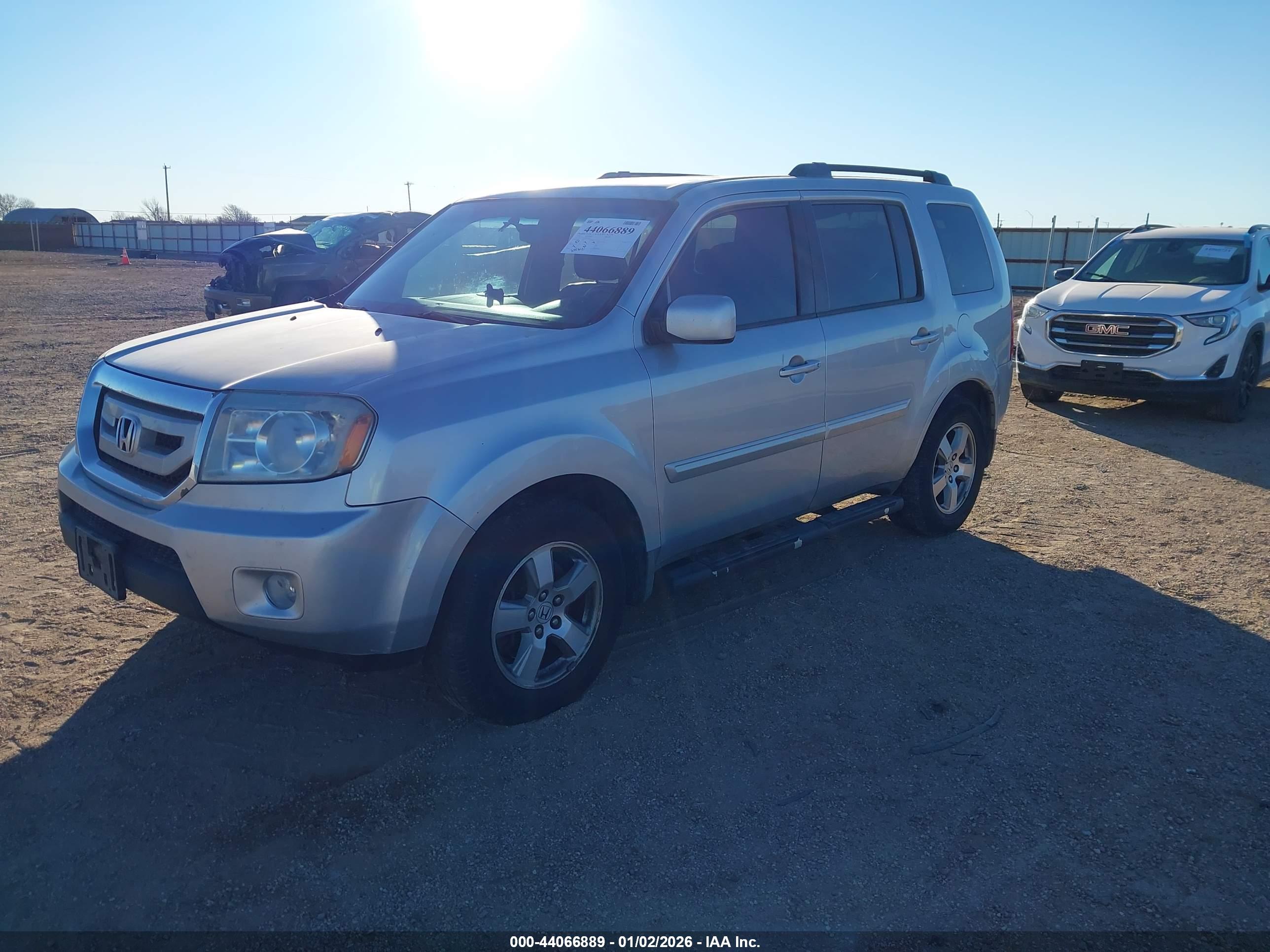 HONDA PILOT image 2