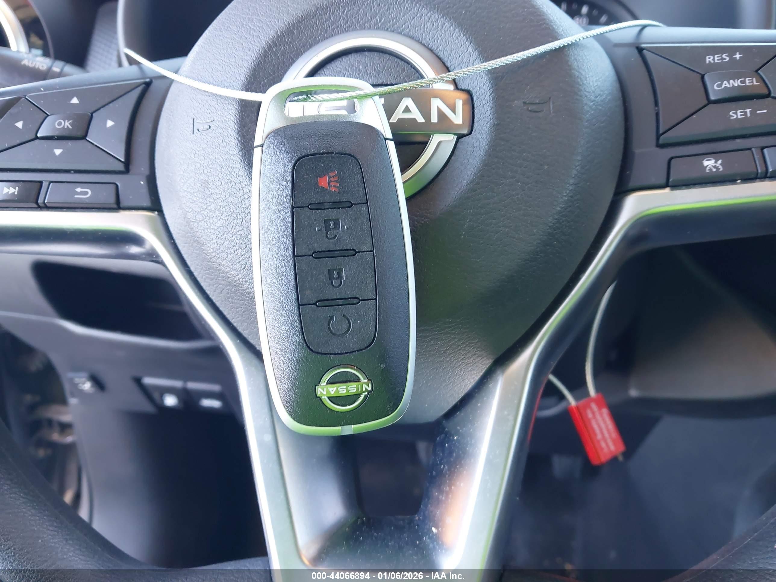 NISSAN KICKS image 11