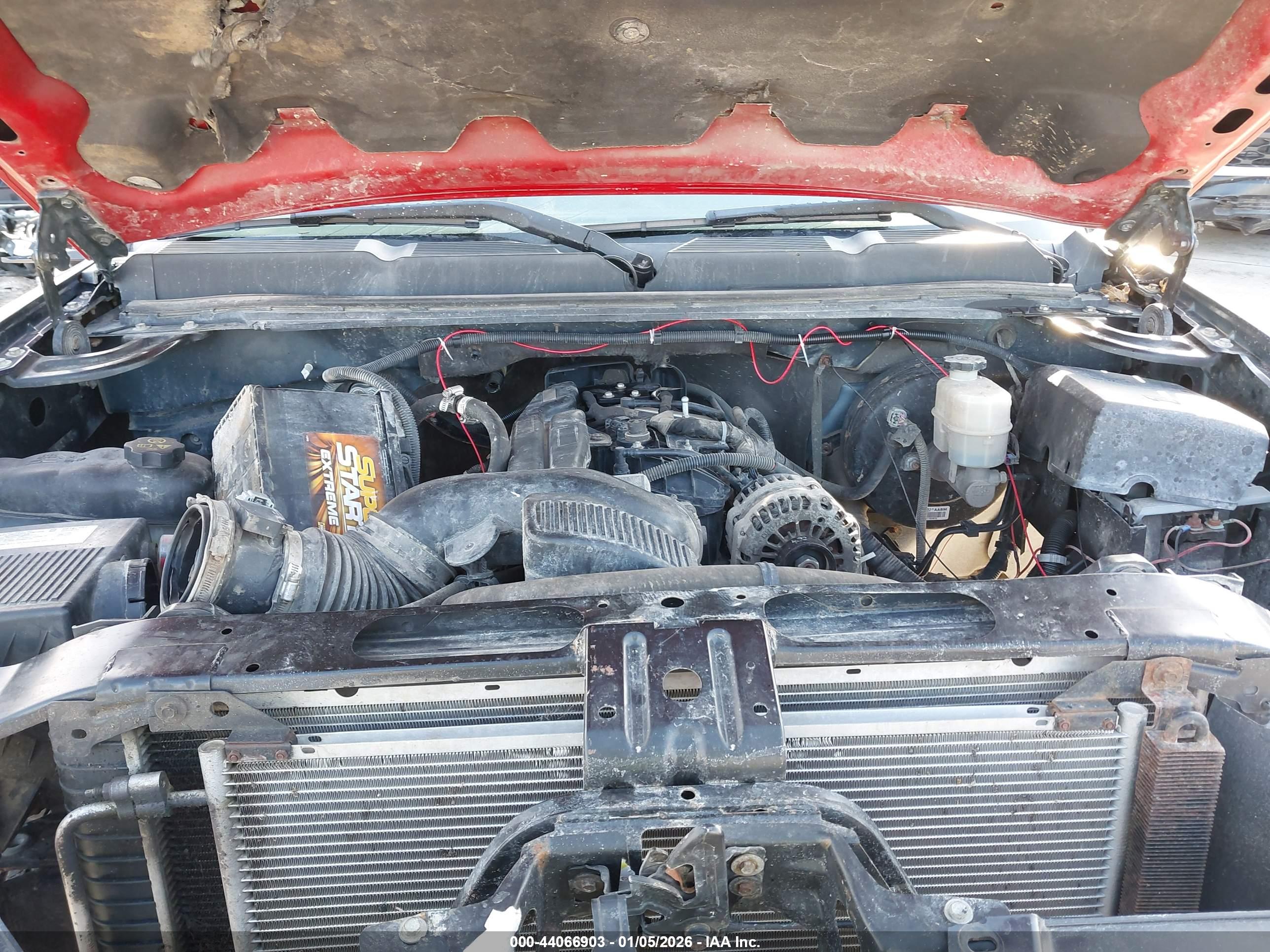 CHEVROLET SILVERADO image 10