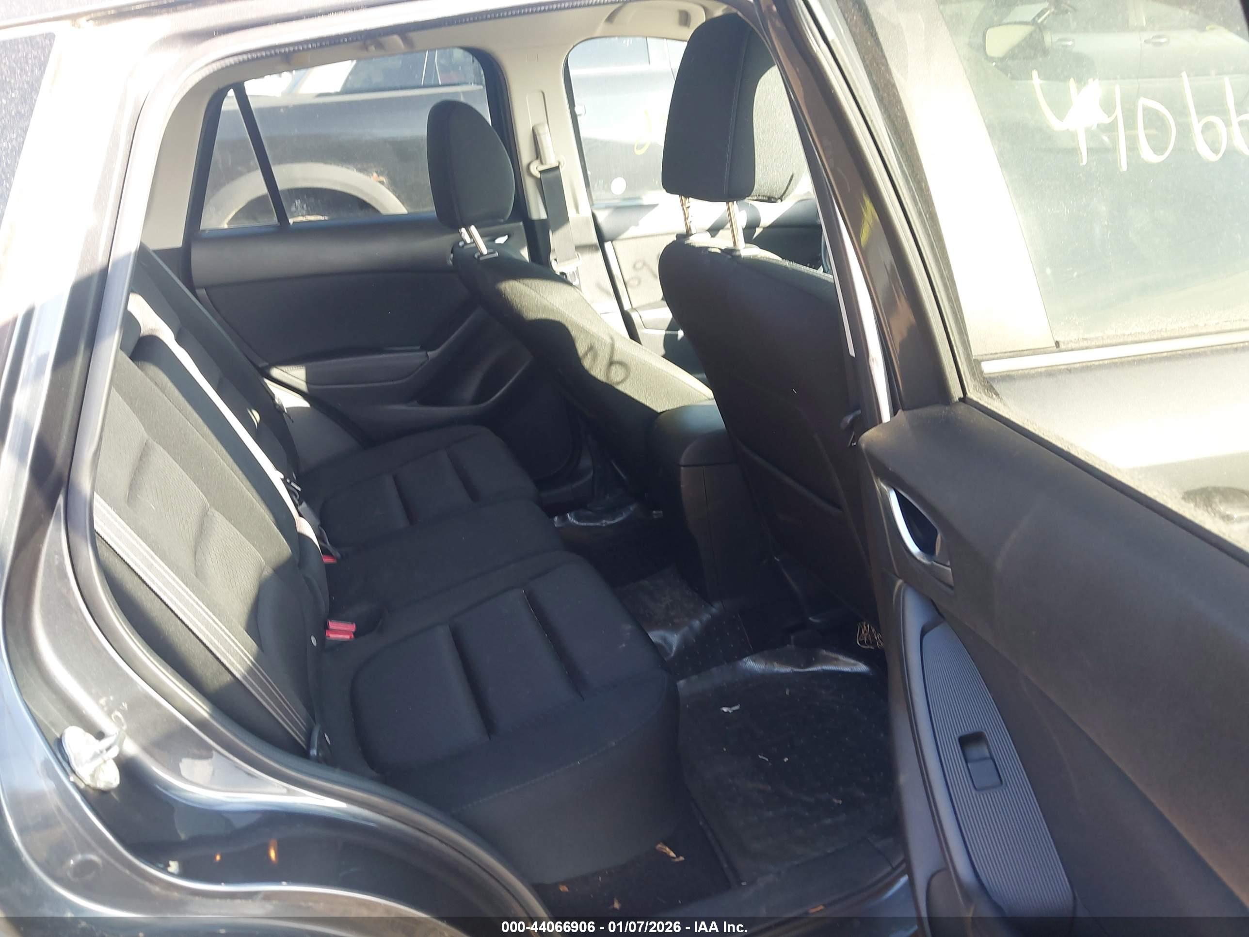 MAZDA CX-5 image 8