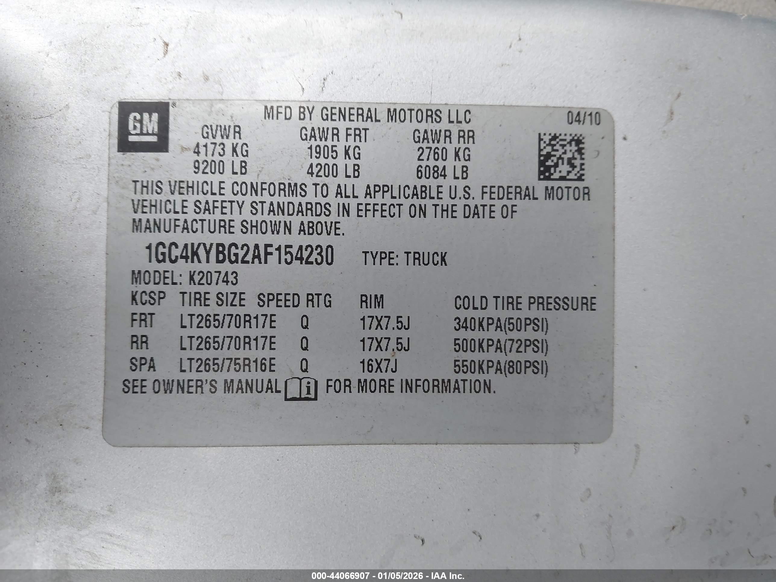 CHEVROLET SILVERADO image 9
