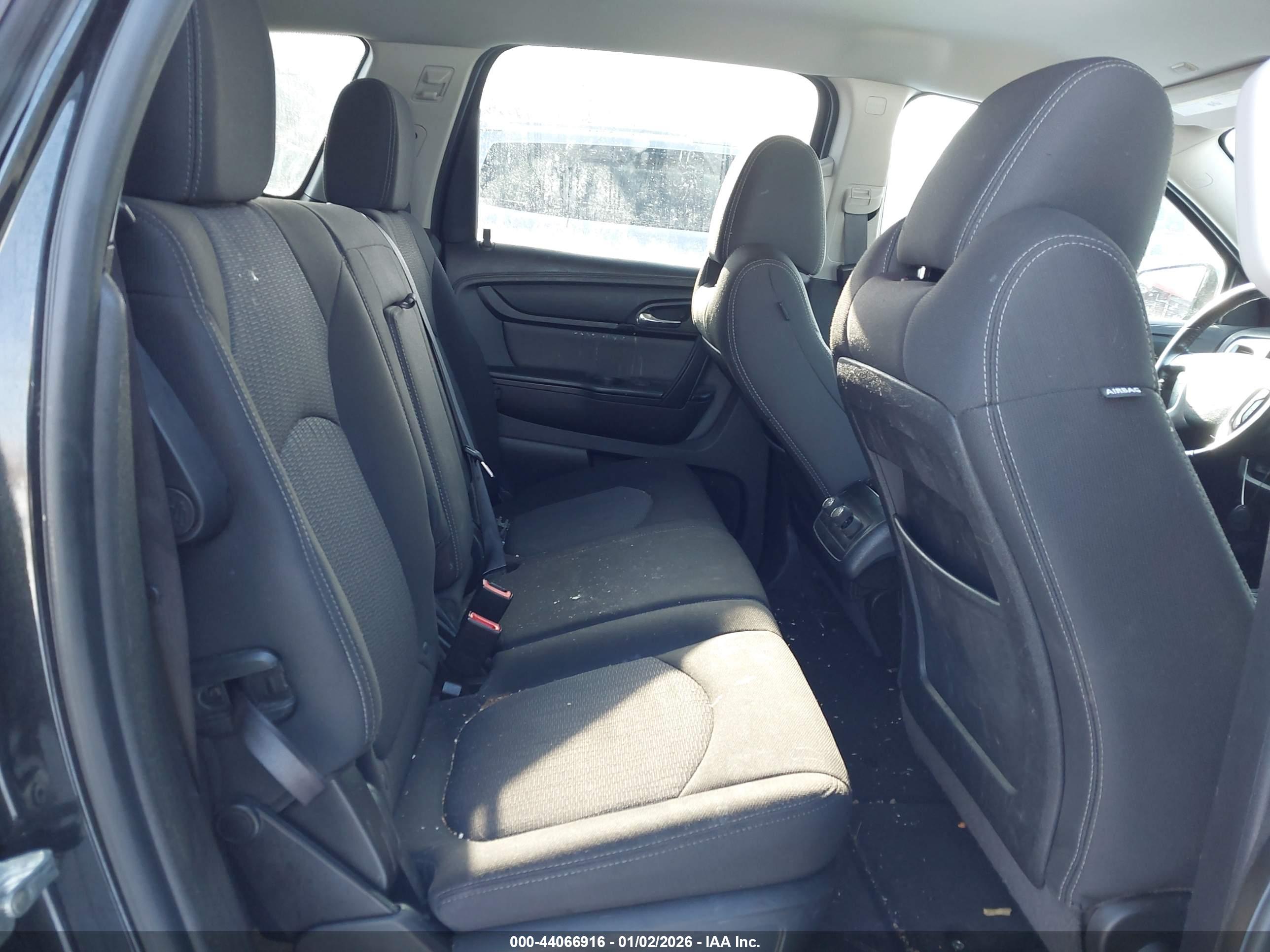 CHEVROLET TRAVERSE image 8