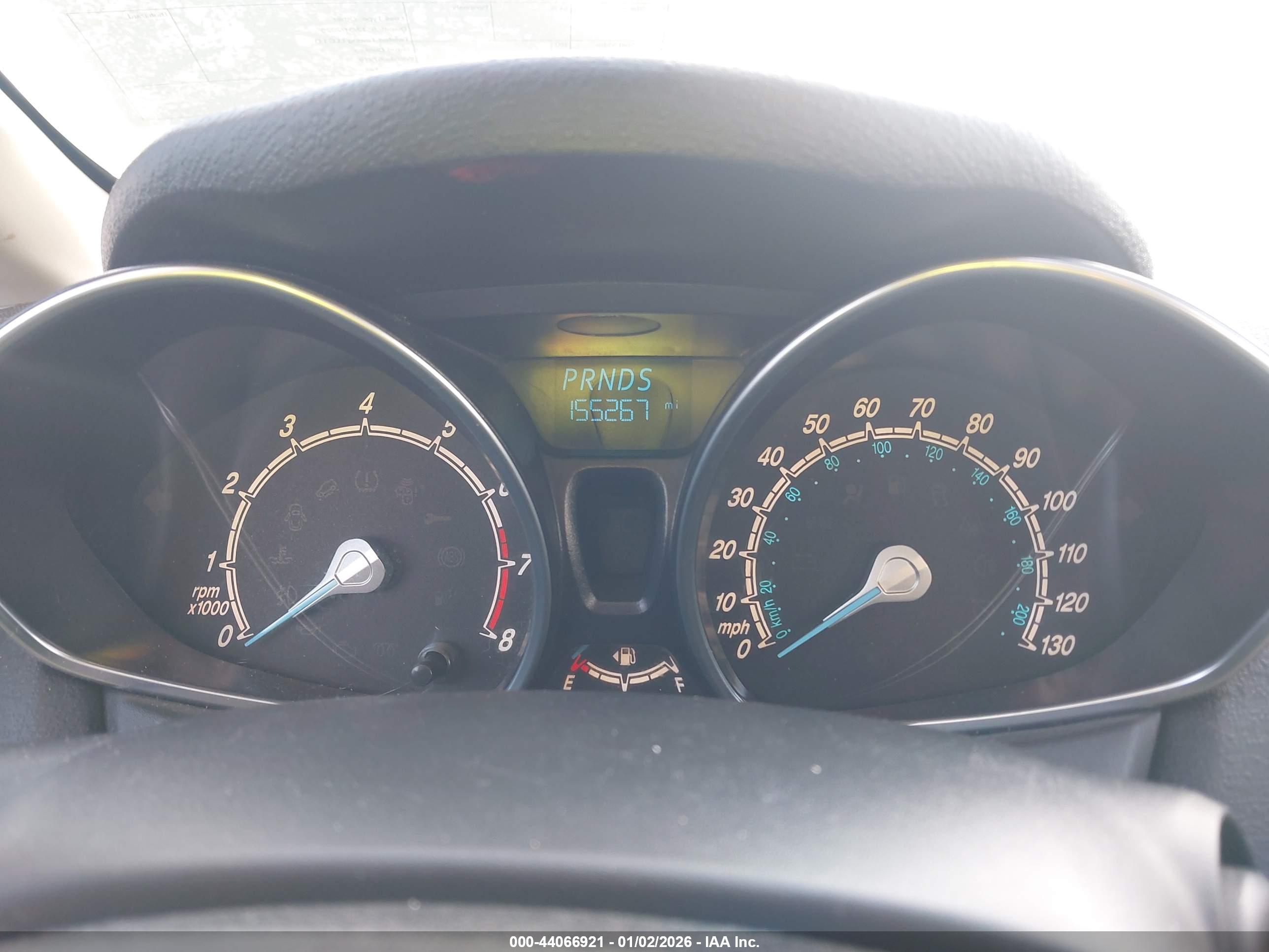 FORD FIESTA image 7