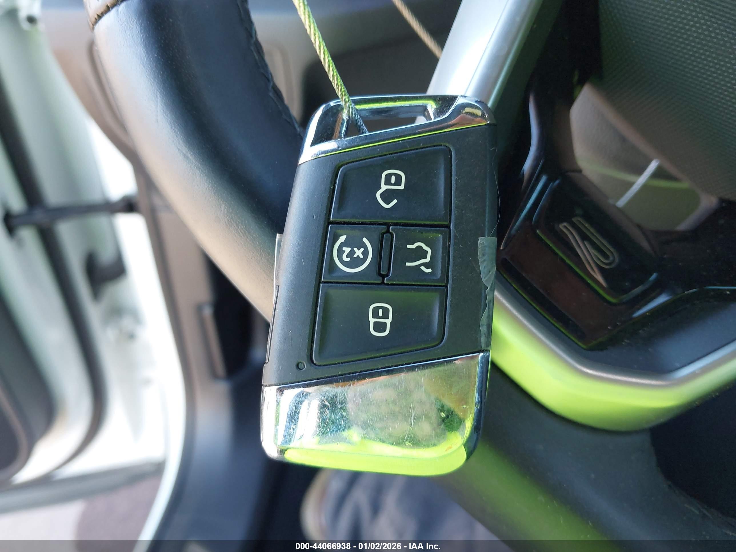 VOLKSWAGEN ATLAS image 11