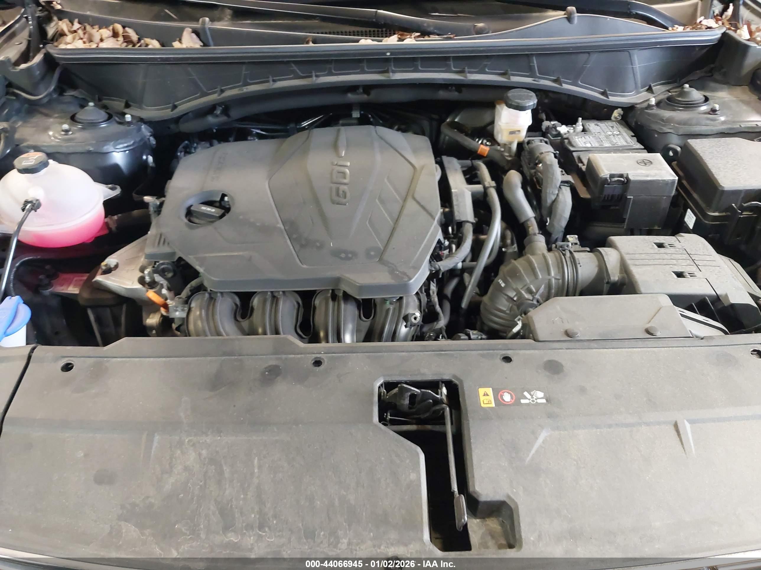HYUNDAI TUCSON image 10