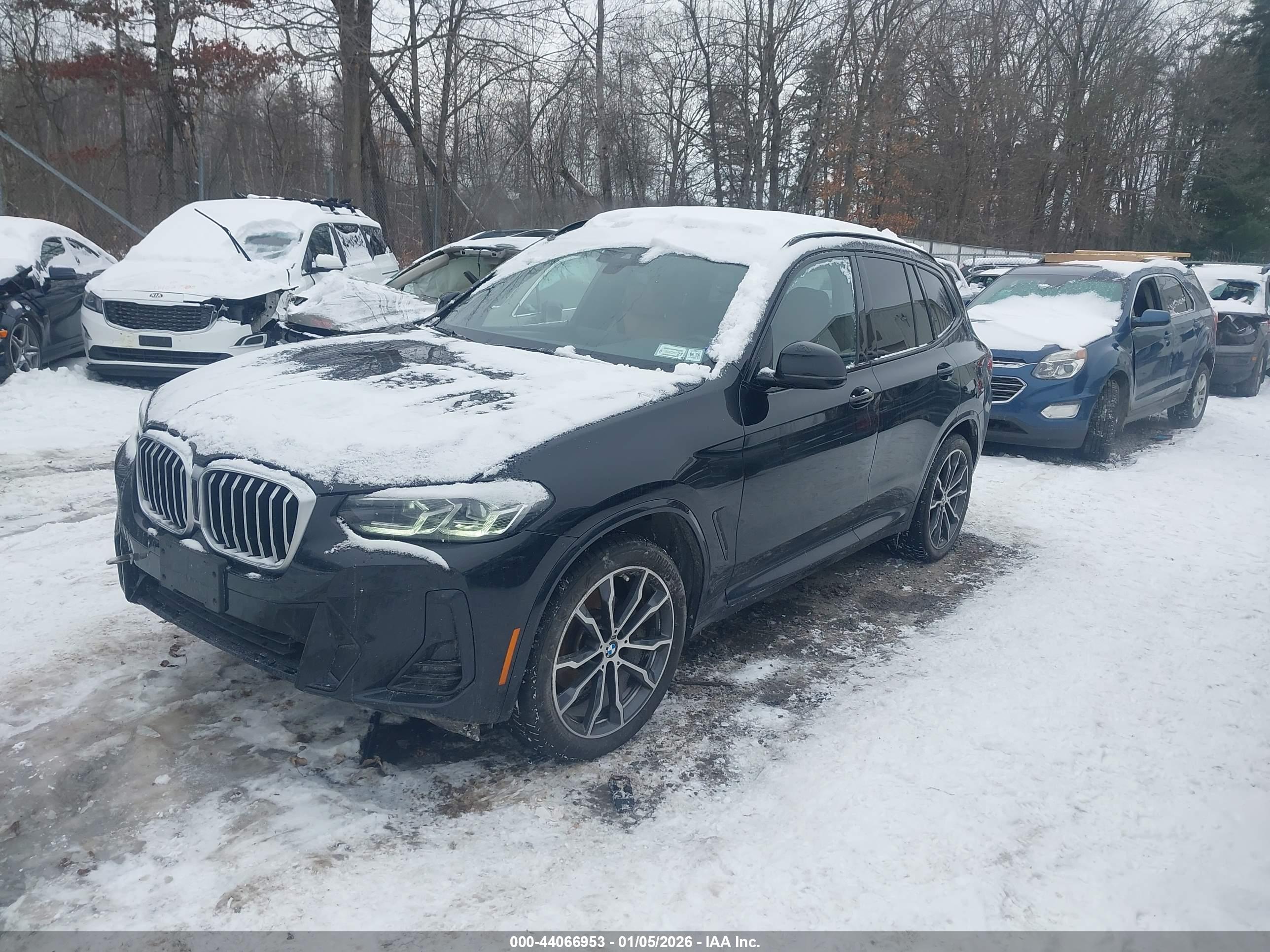 BMW X3 image 2