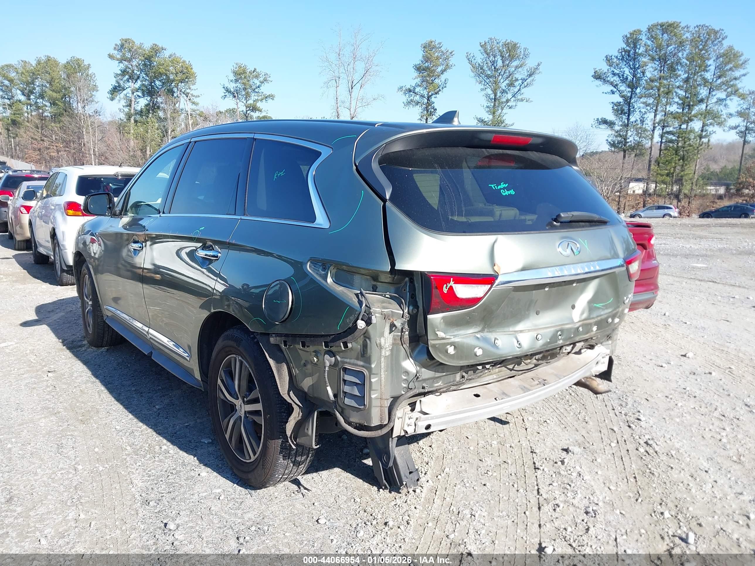 INFINITI QX60 image 3