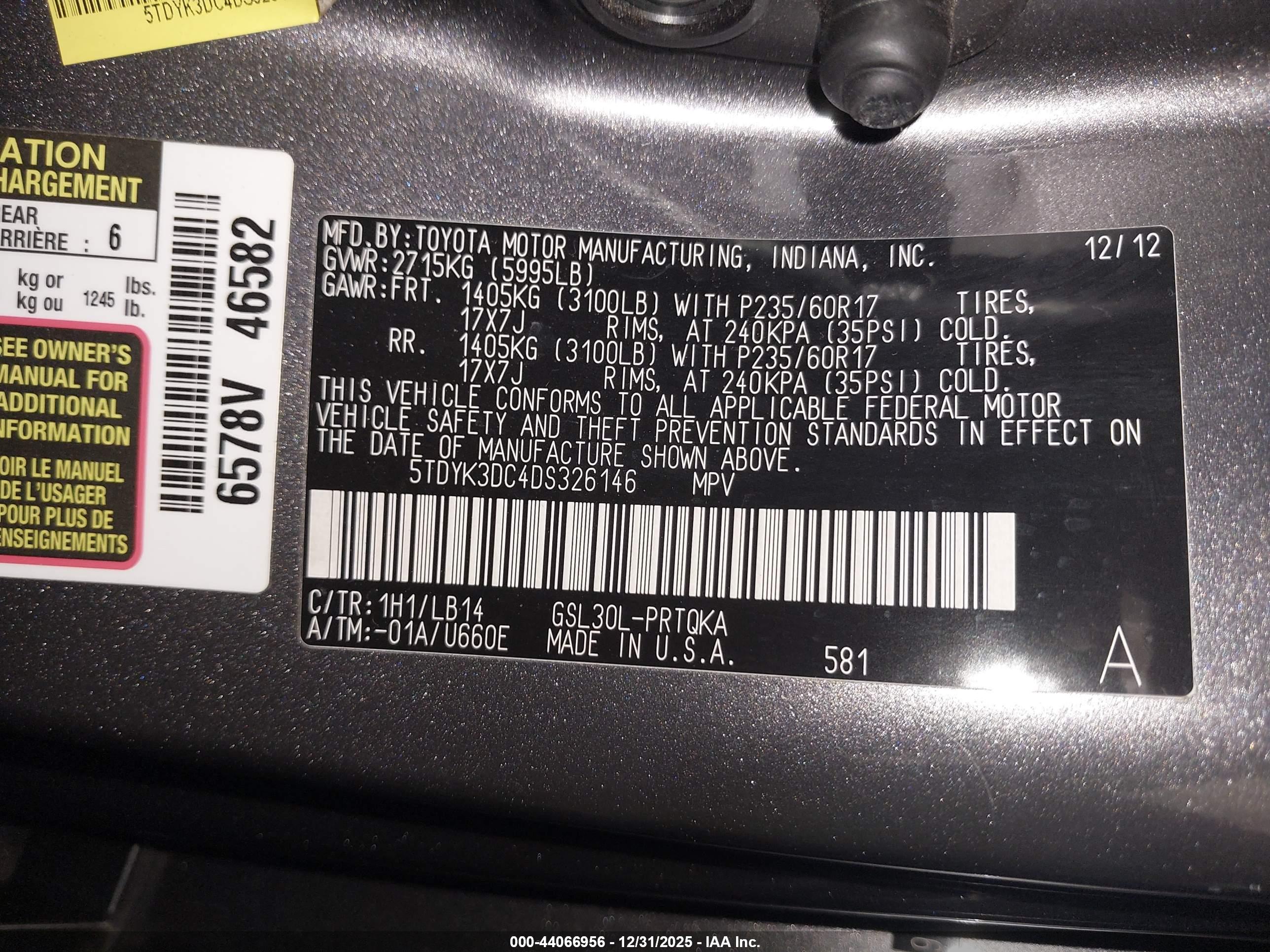 TOYOTA SIENNA image 9