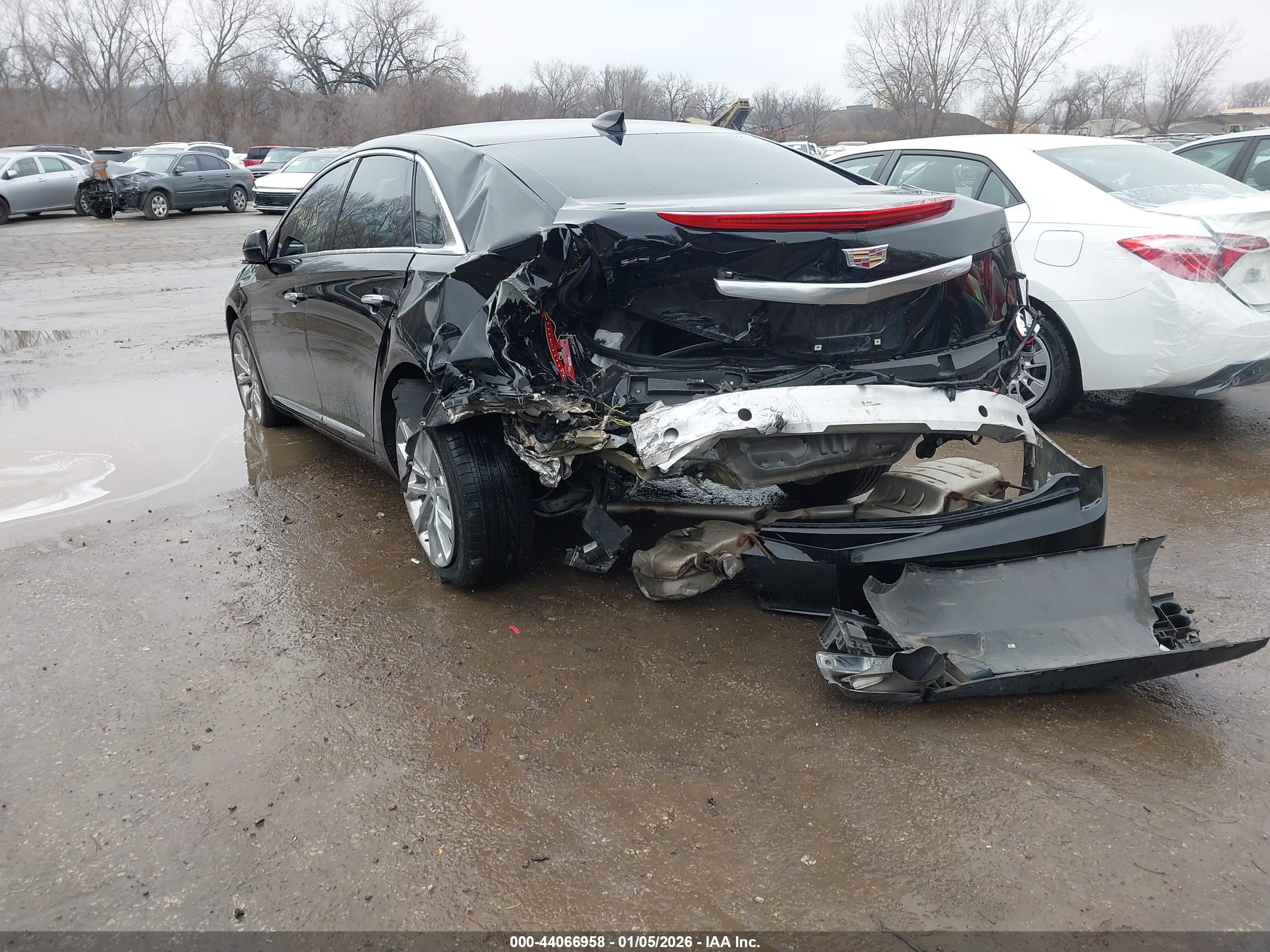 CADILLAC XTS image 3