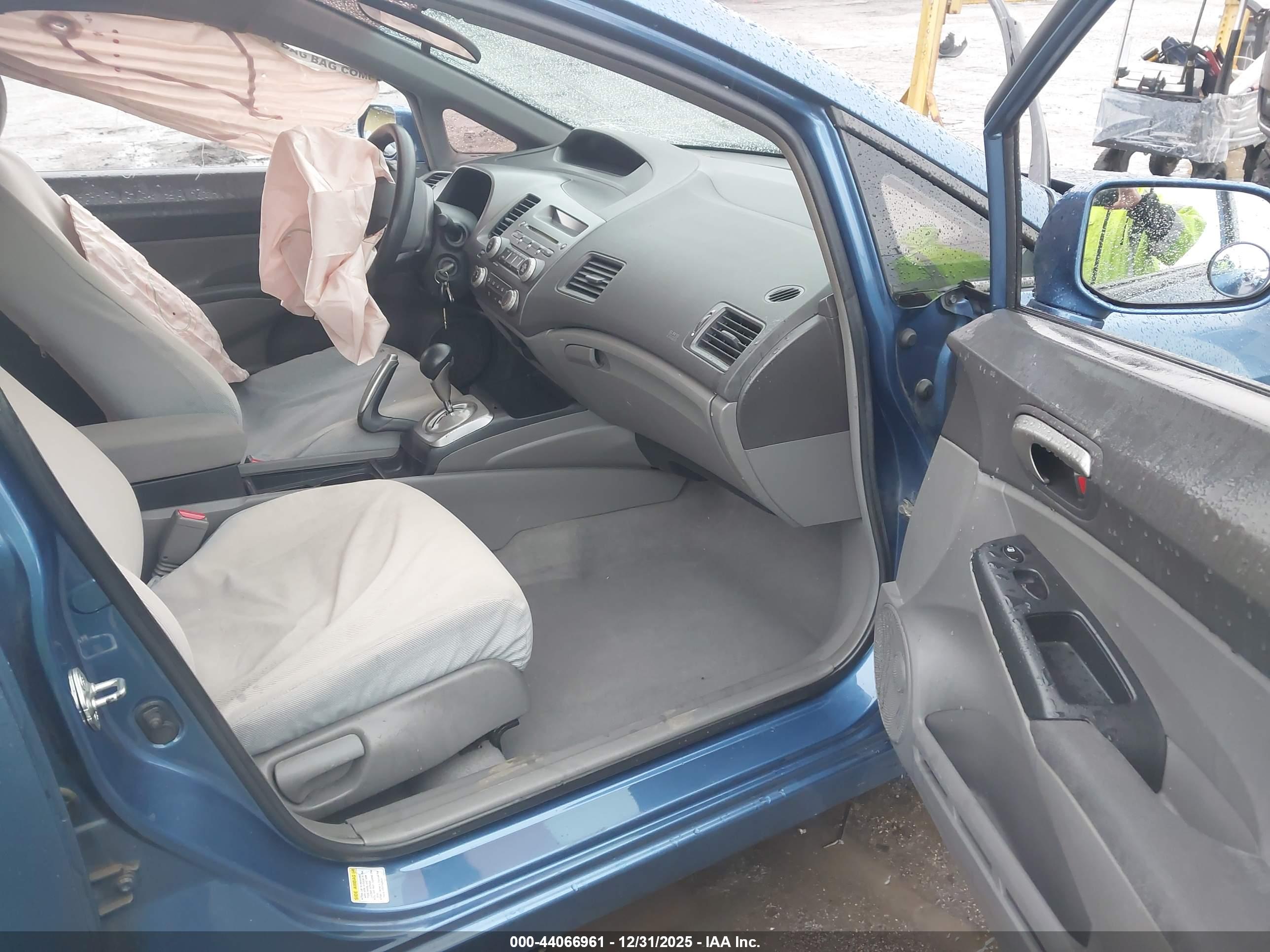 HONDA CIVIC image 5