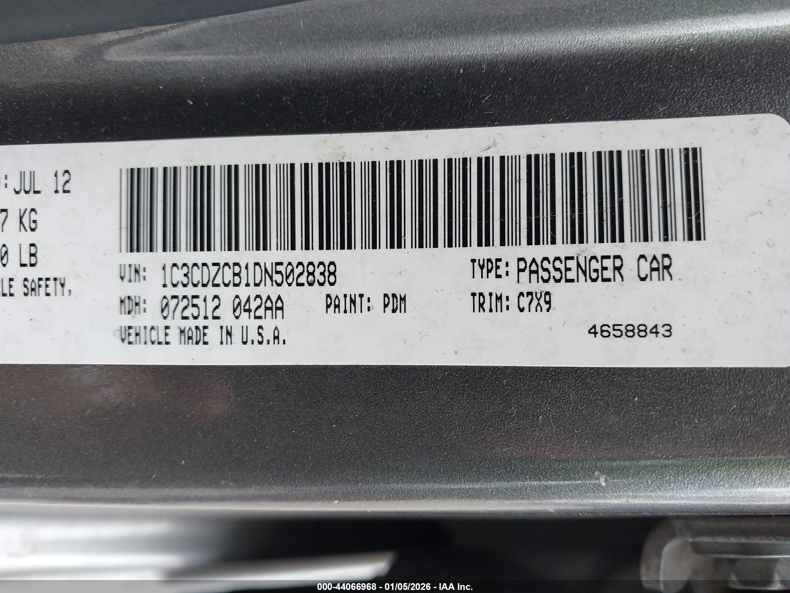 DODGE AVENGER image 9