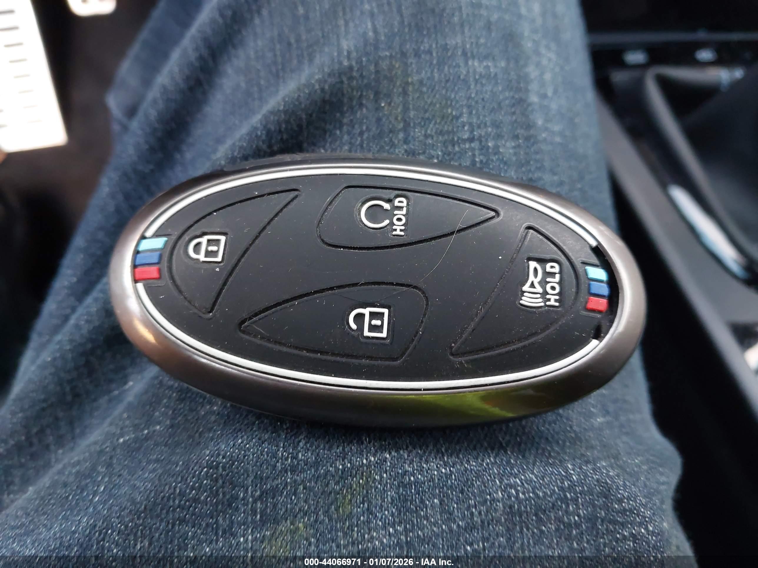 HYUNDAI ELANTRA image 11