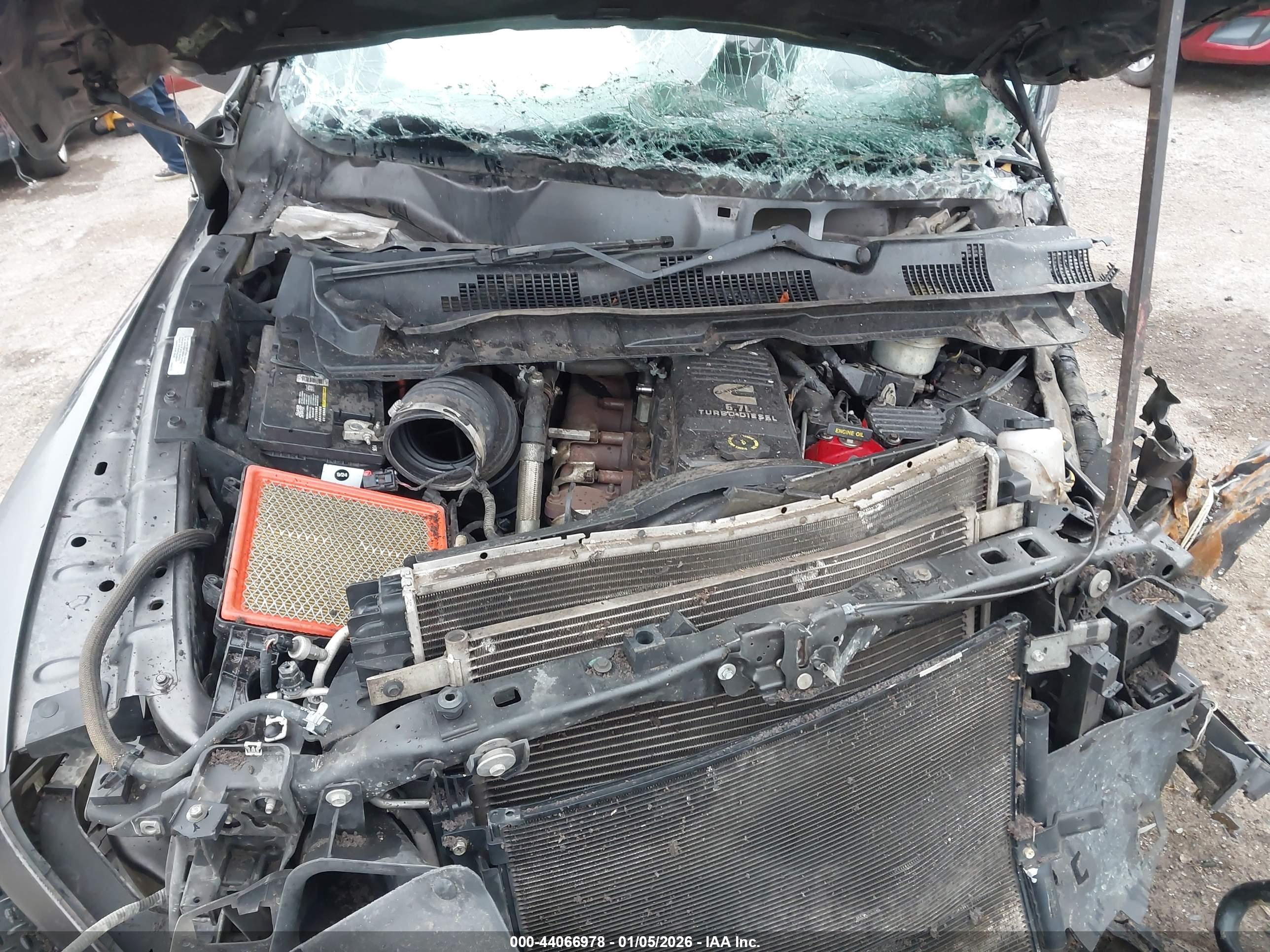 RAM 2500 image 10