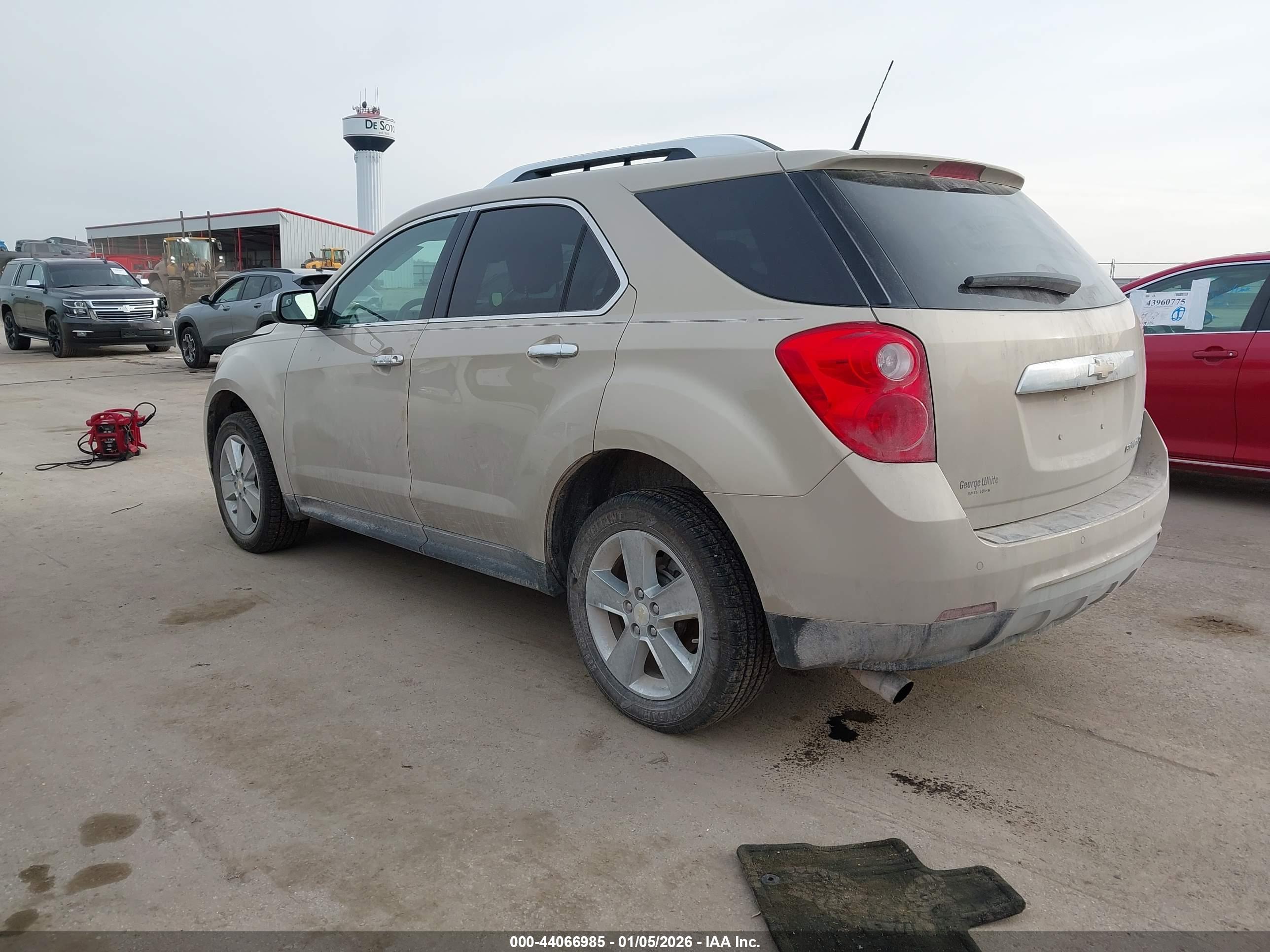 CHEVROLET EQUINOX image 3