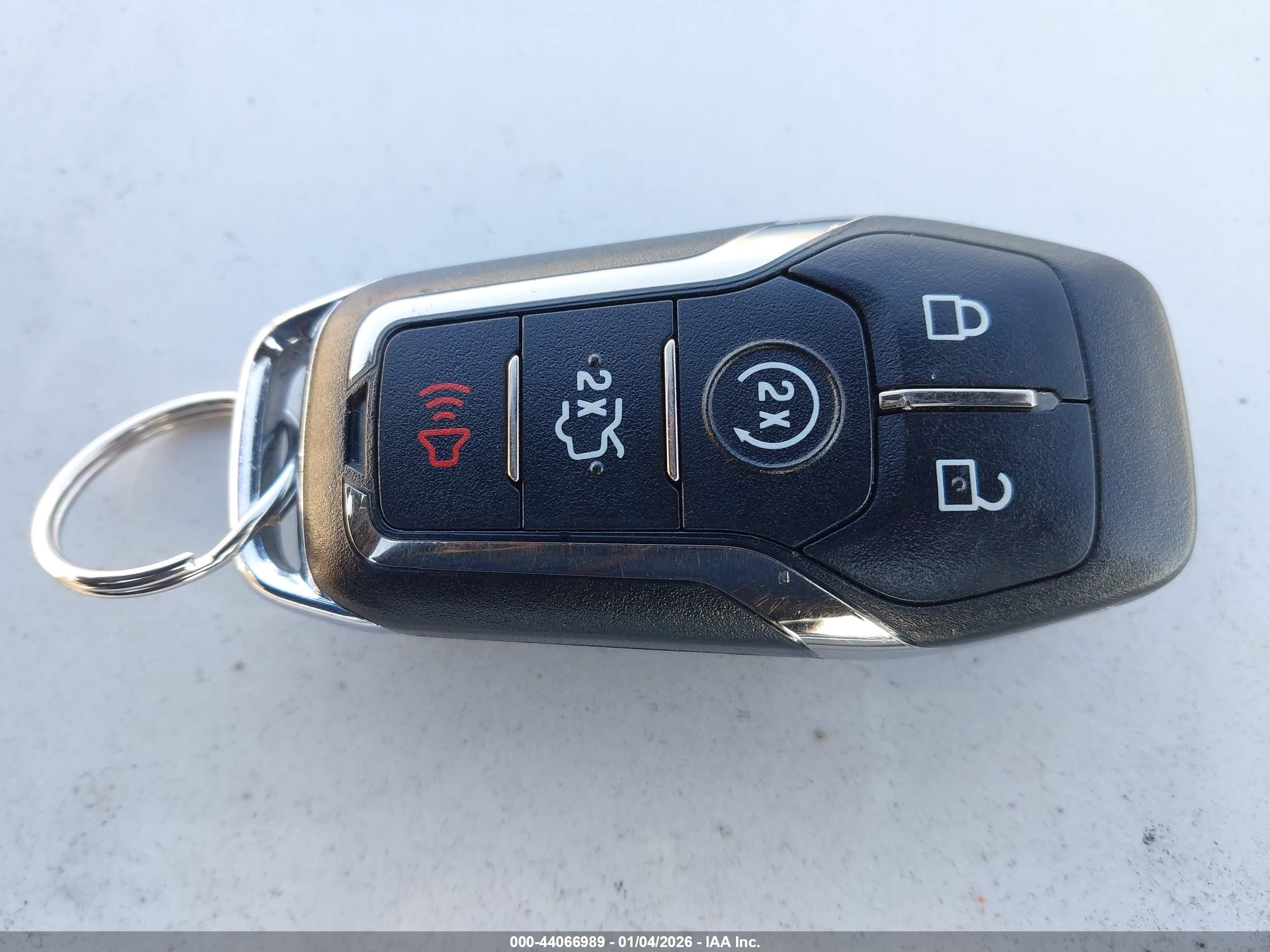 LINCOLN MKC image 11