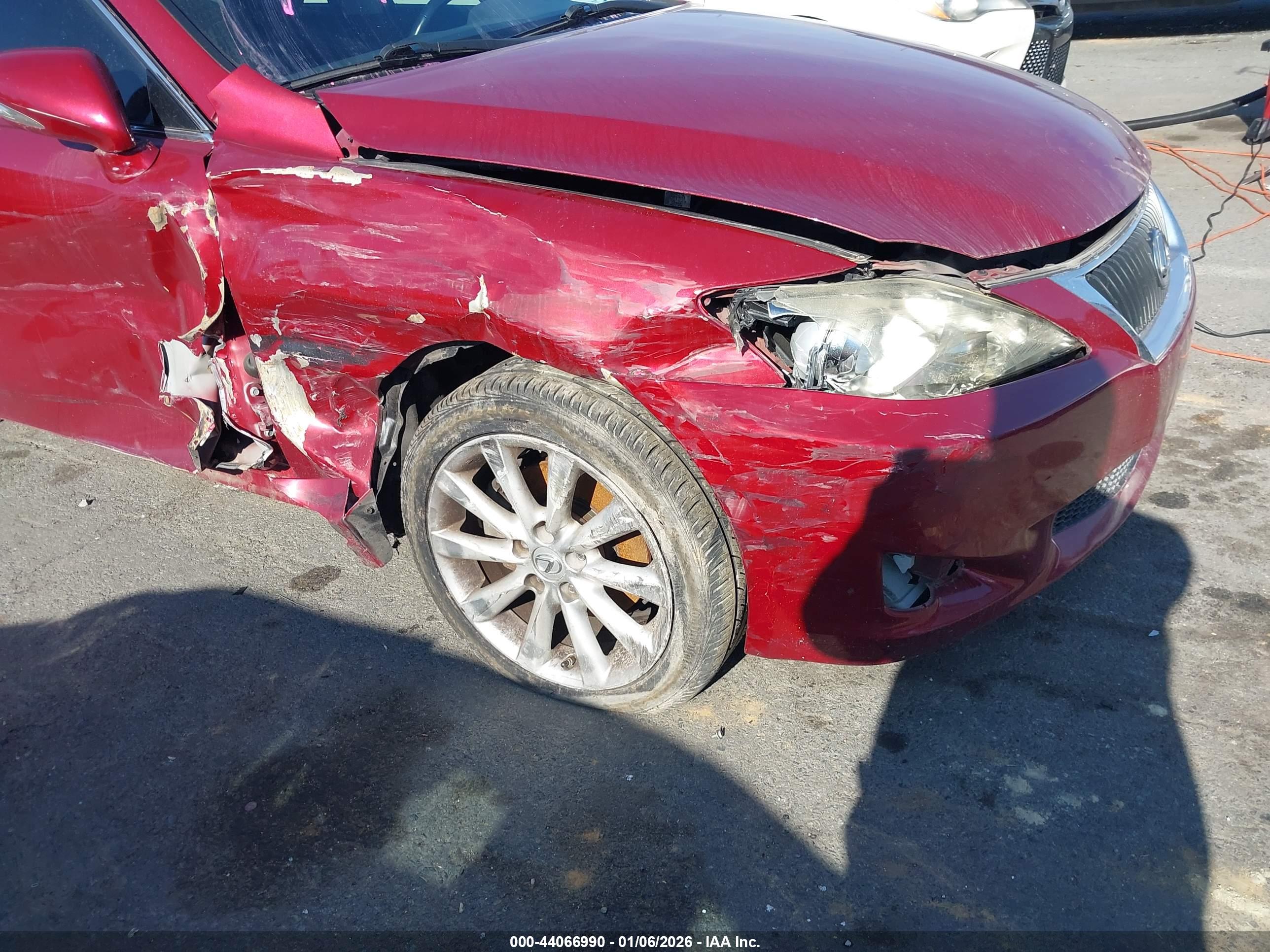 LEXUS IS image 6