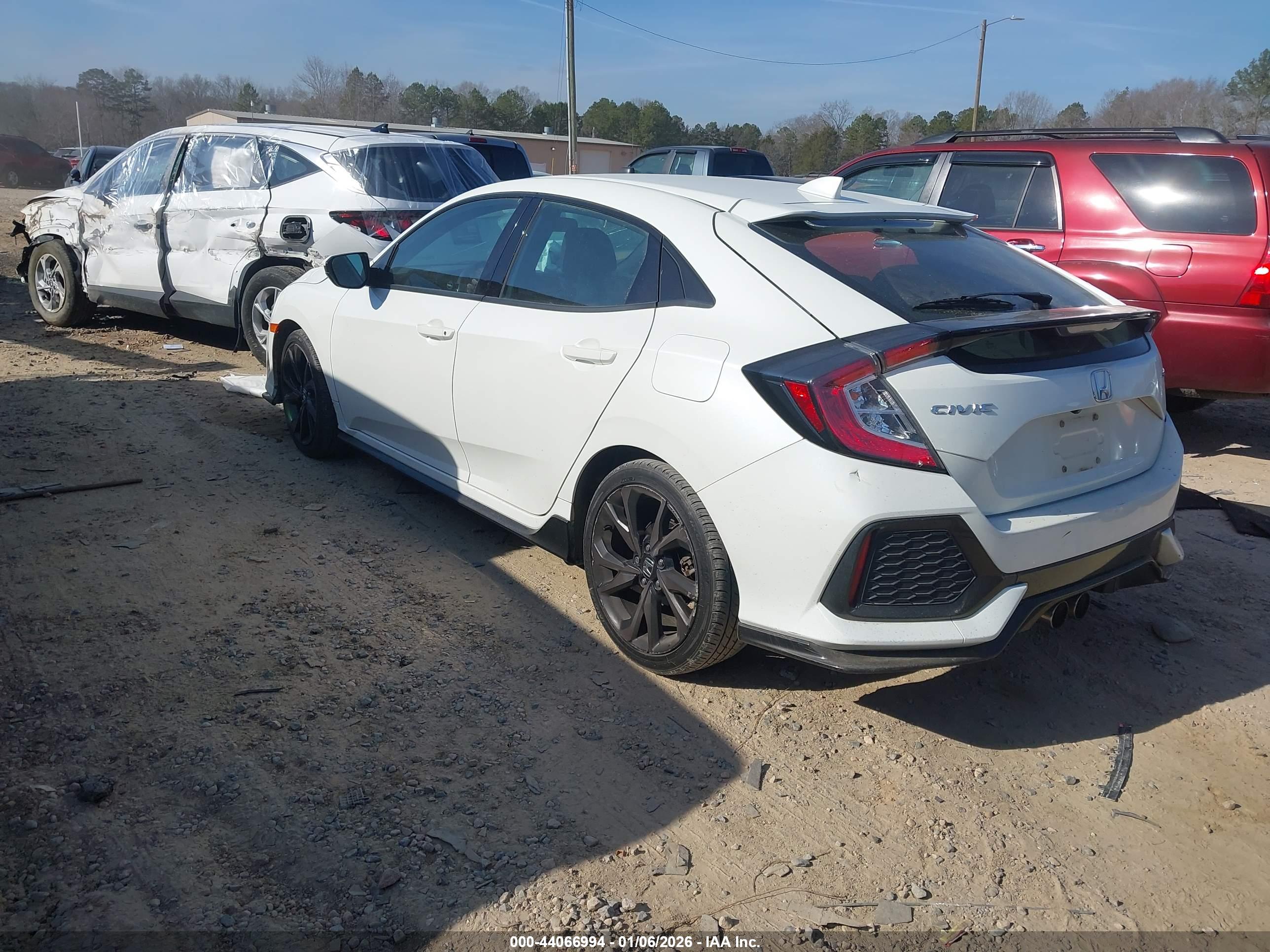 HONDA CIVIC image 3