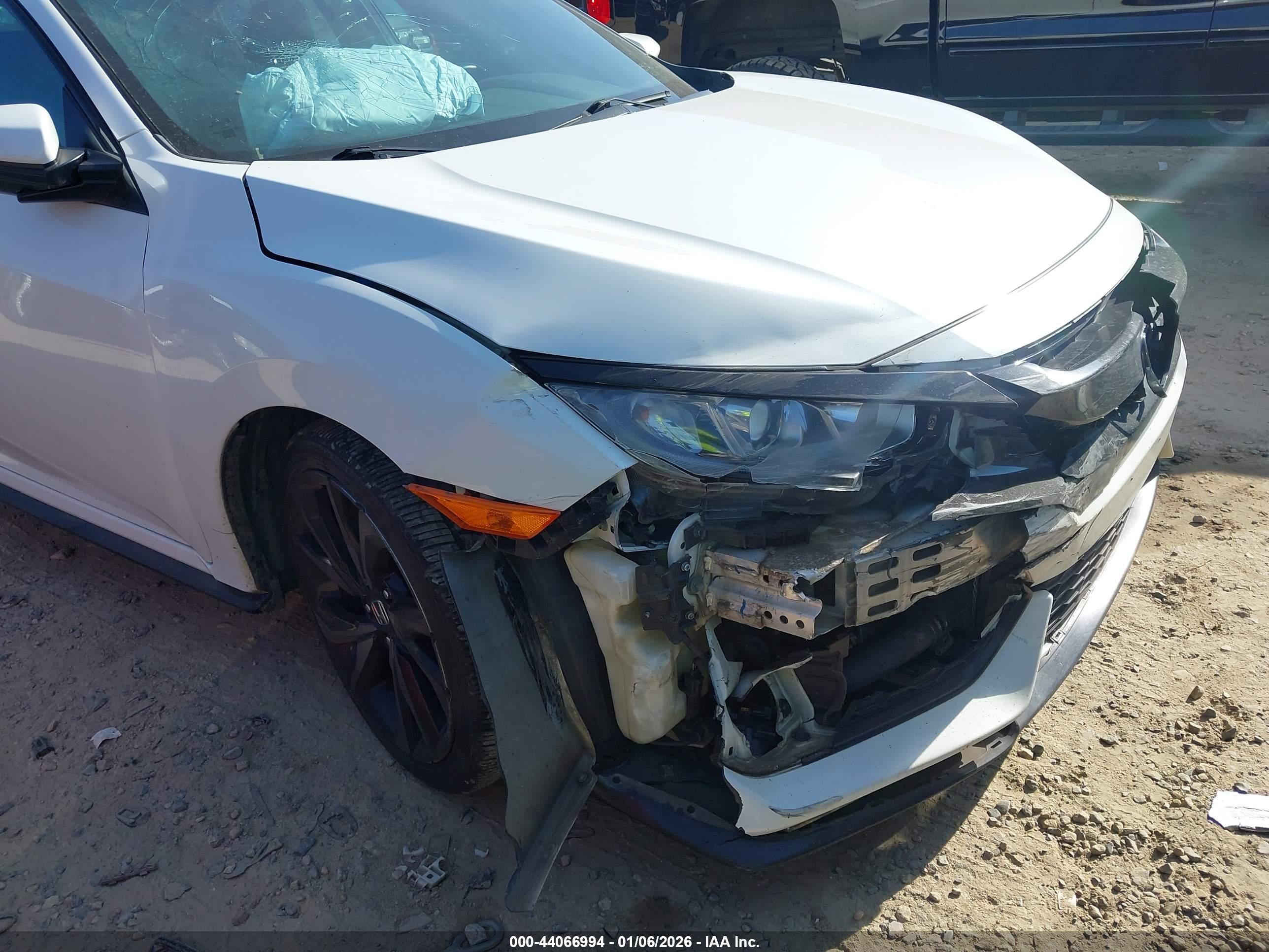 HONDA CIVIC image 6